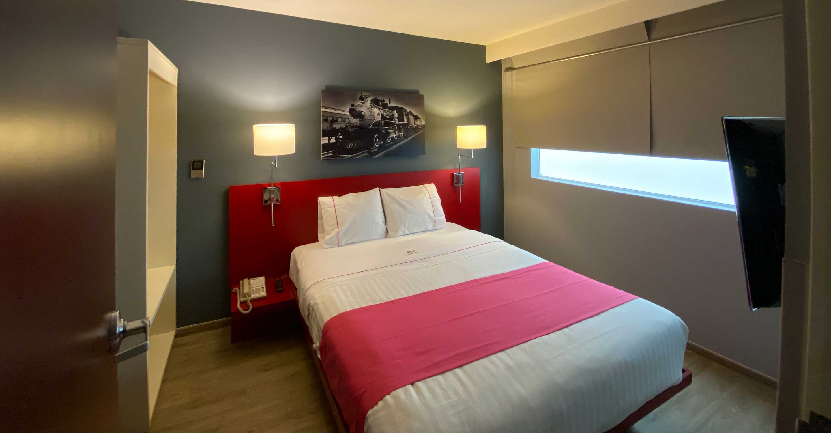 Double Two Bedrooms One Bathroom