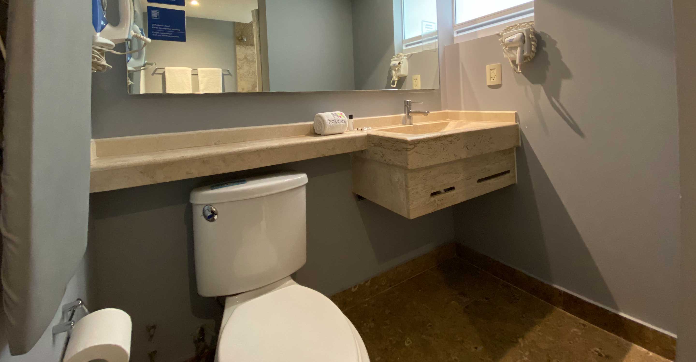 Double Two Bedrooms One Bathroom