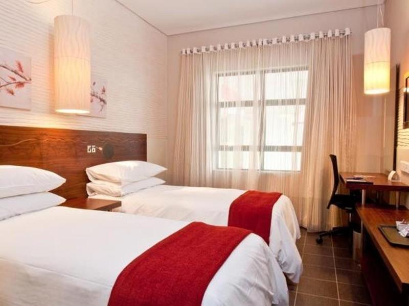 Double or Twin Classic King Bed