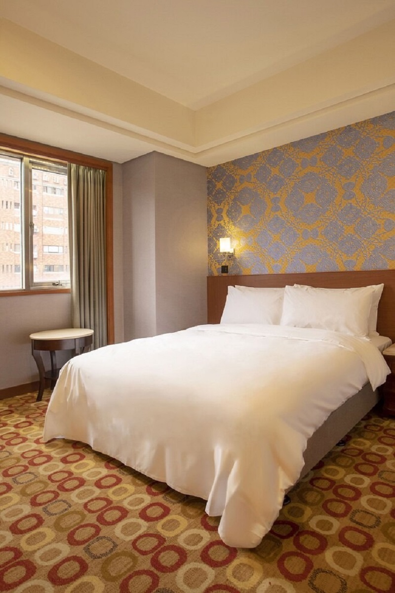 Double or Twin Executive