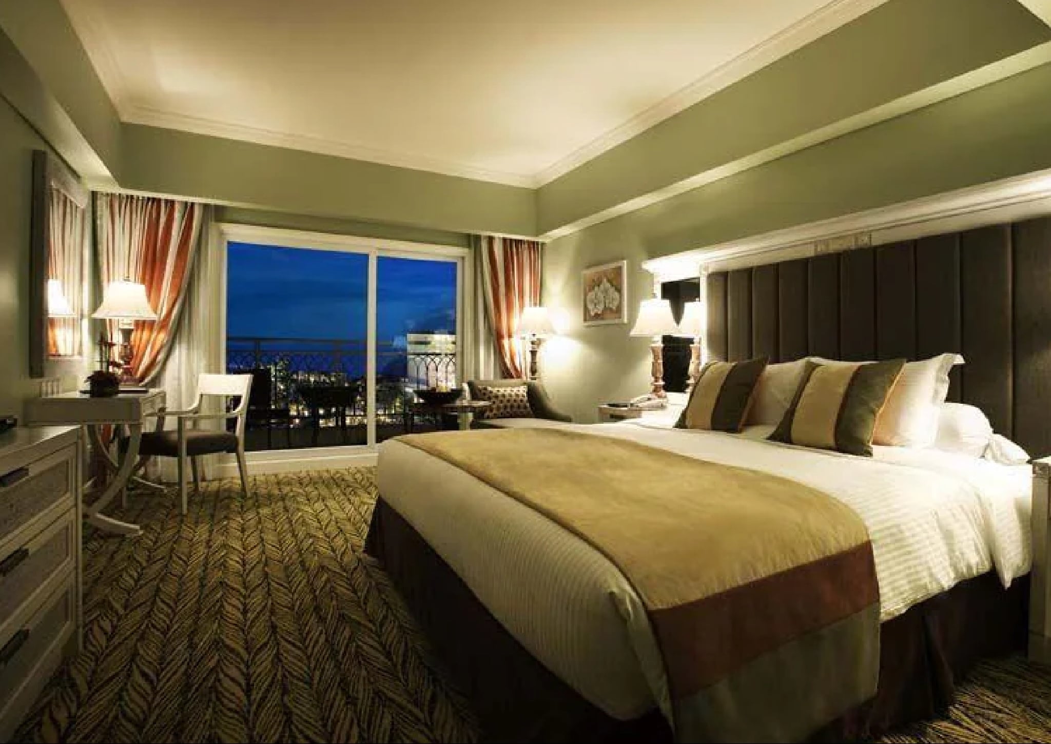 Double or Twin Deluxe Ocean View