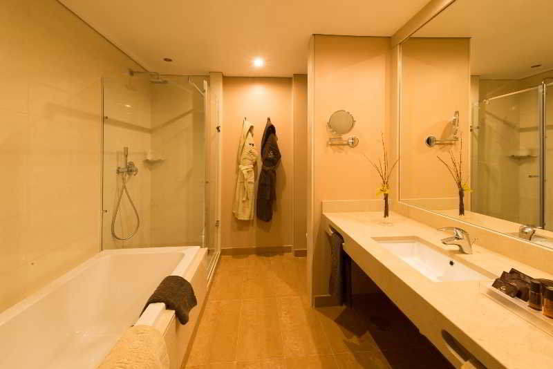 Double or Twin Capacity 3