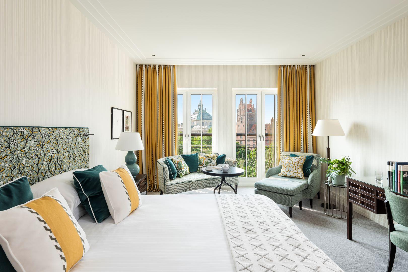 Double Deluxe Superior