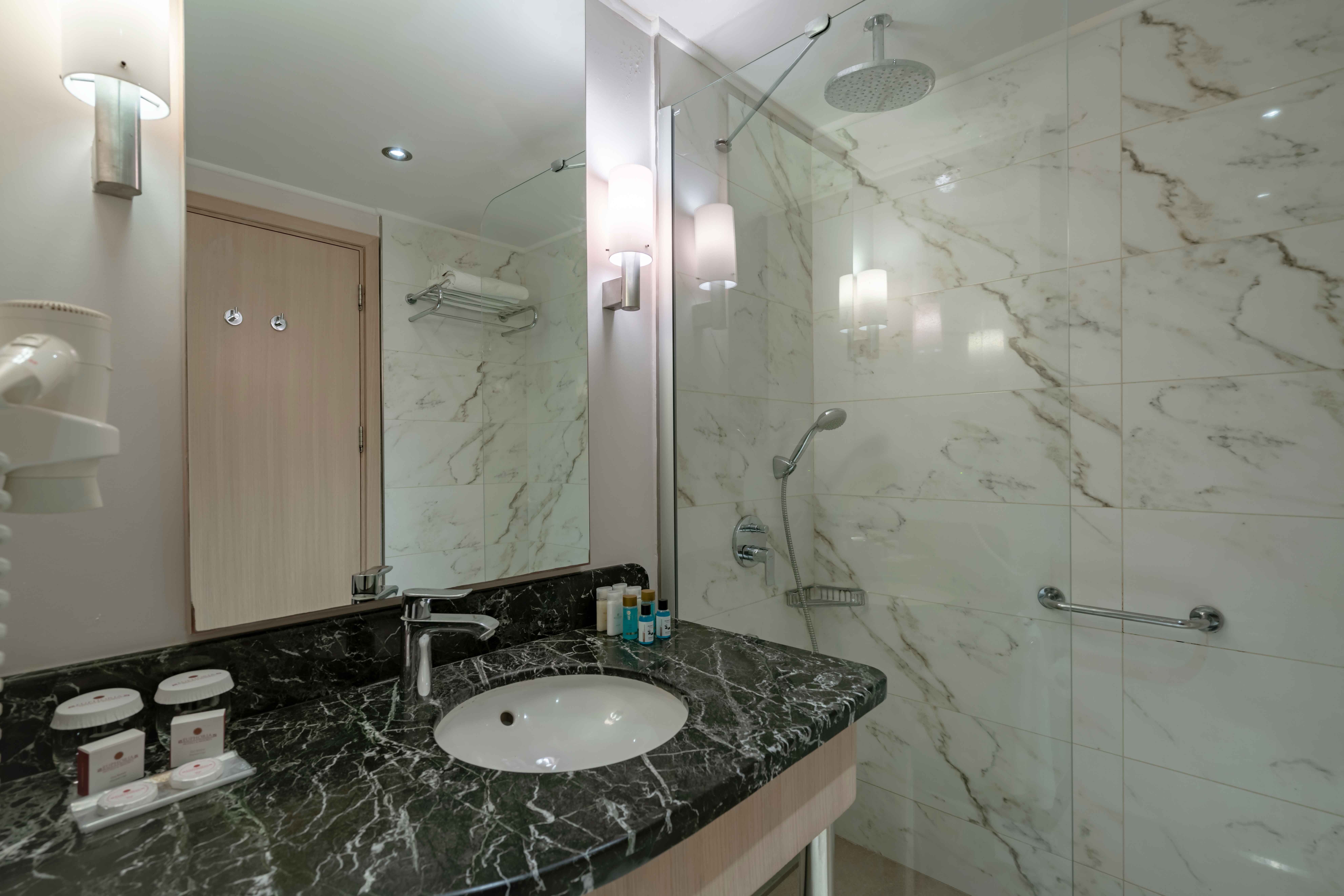 Double Single Sea View