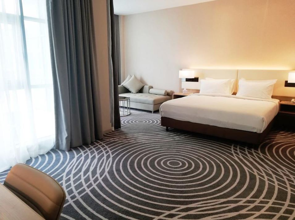 Double or Twin Executive