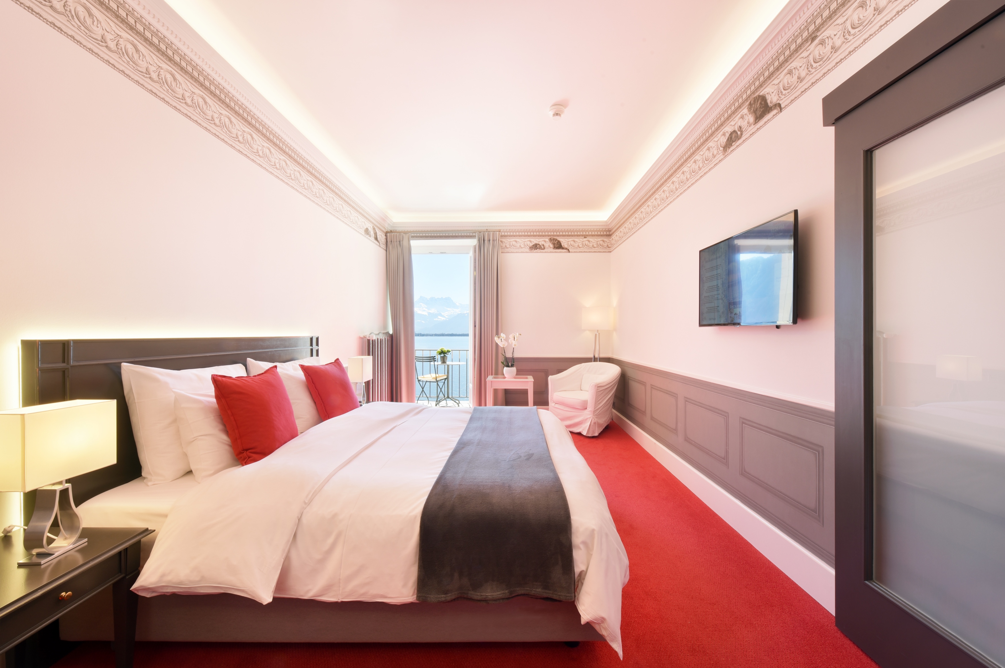 Twin Superior Lake View