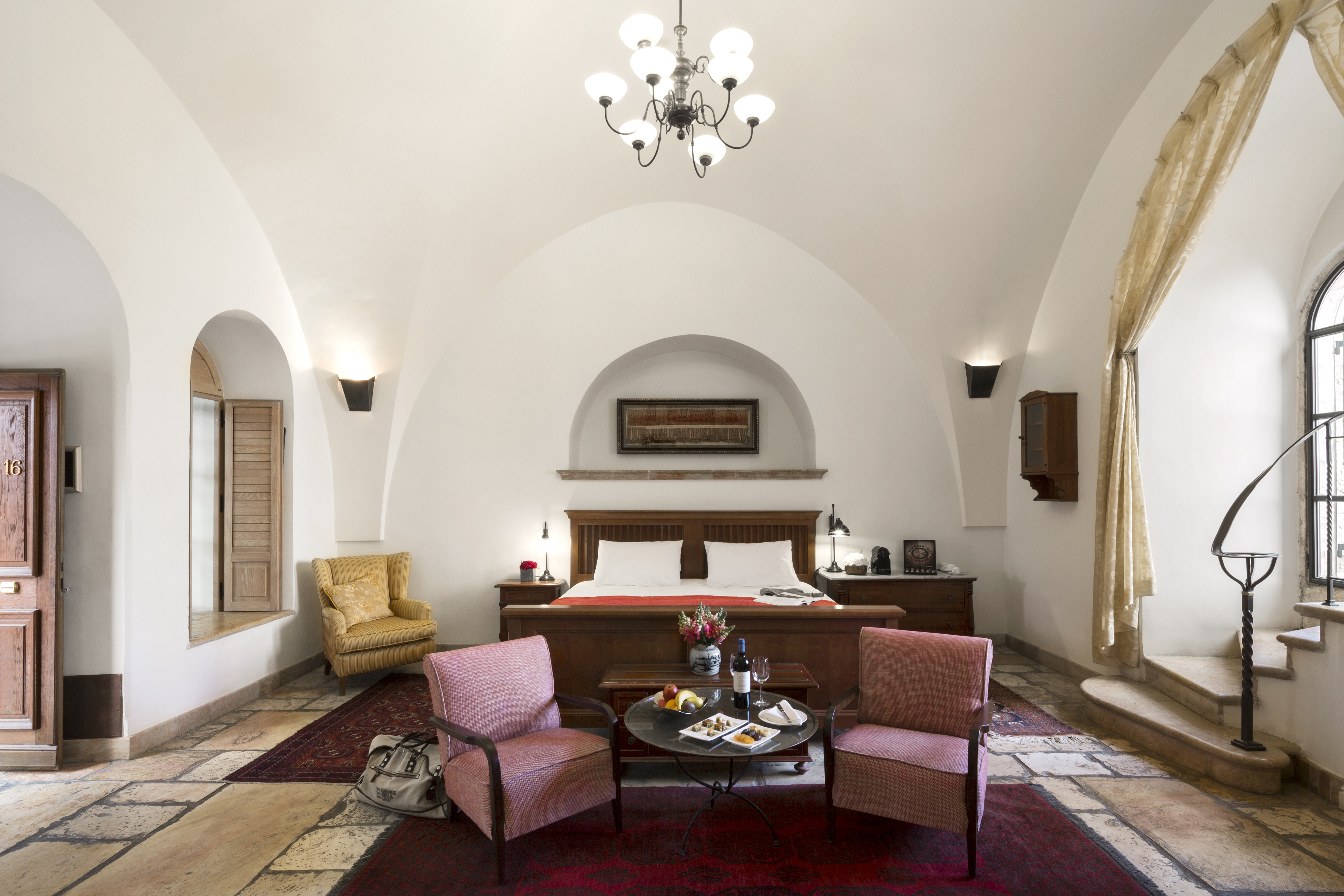 Double or Twin Standard