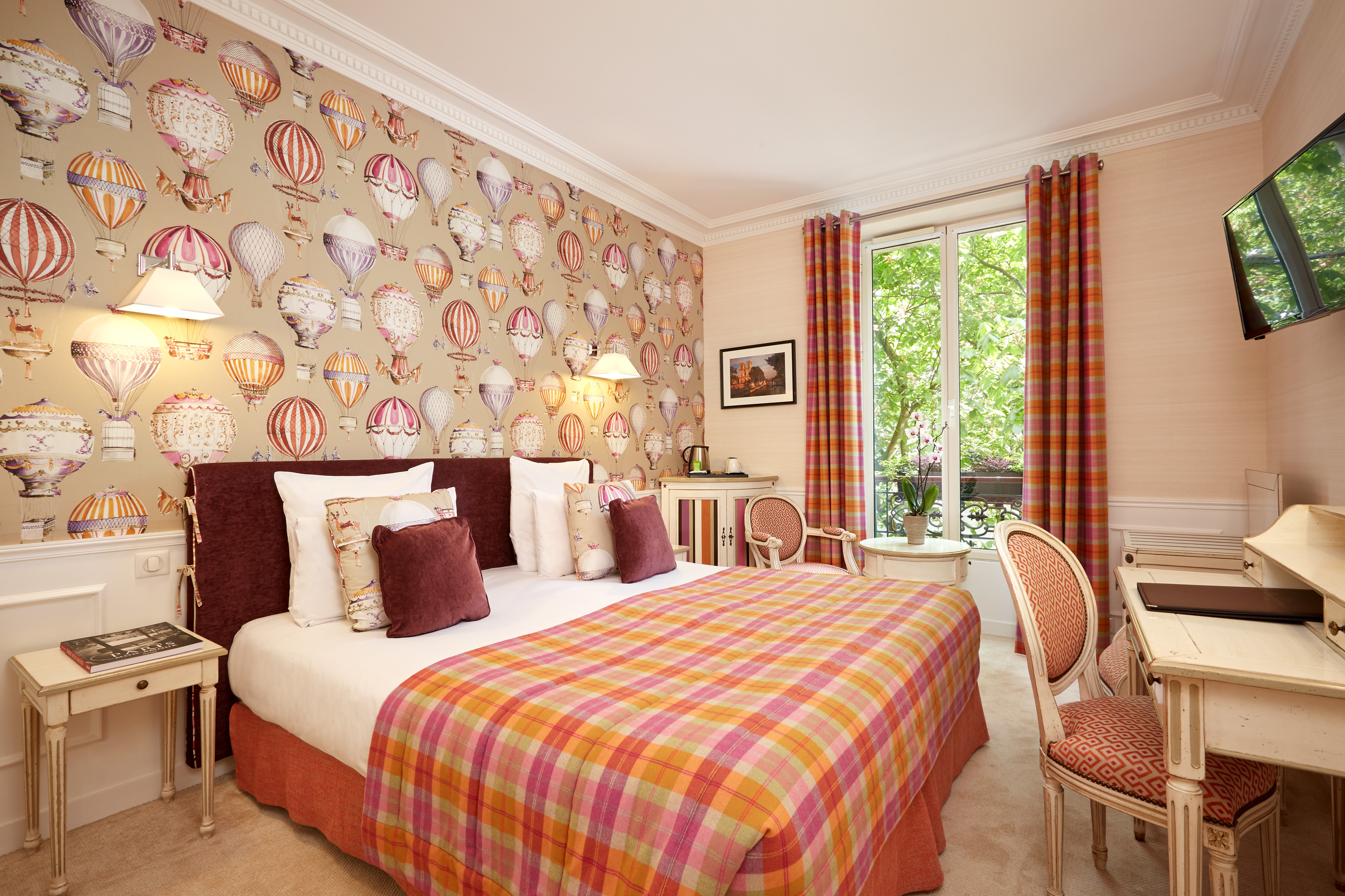 Double or Twin Deluxe