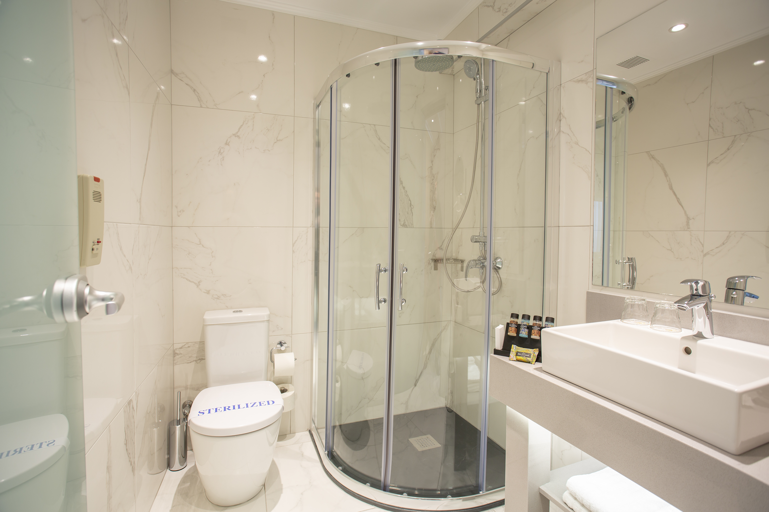 Double or Twin Sea View