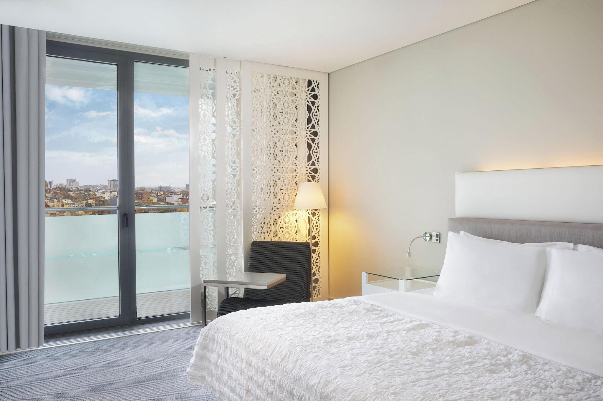 Junior Suite King Size Bed