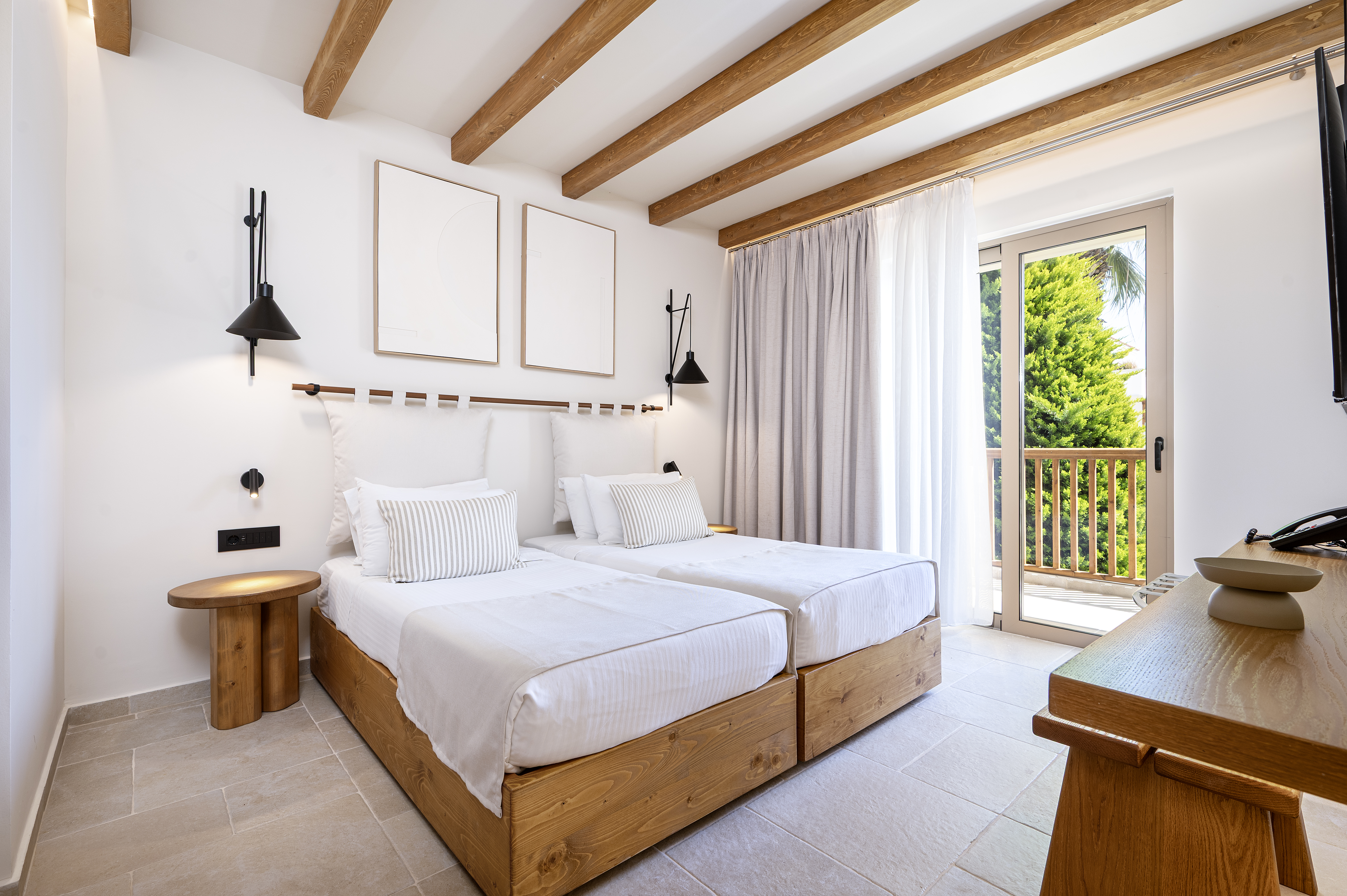 Apartment Capacity 3