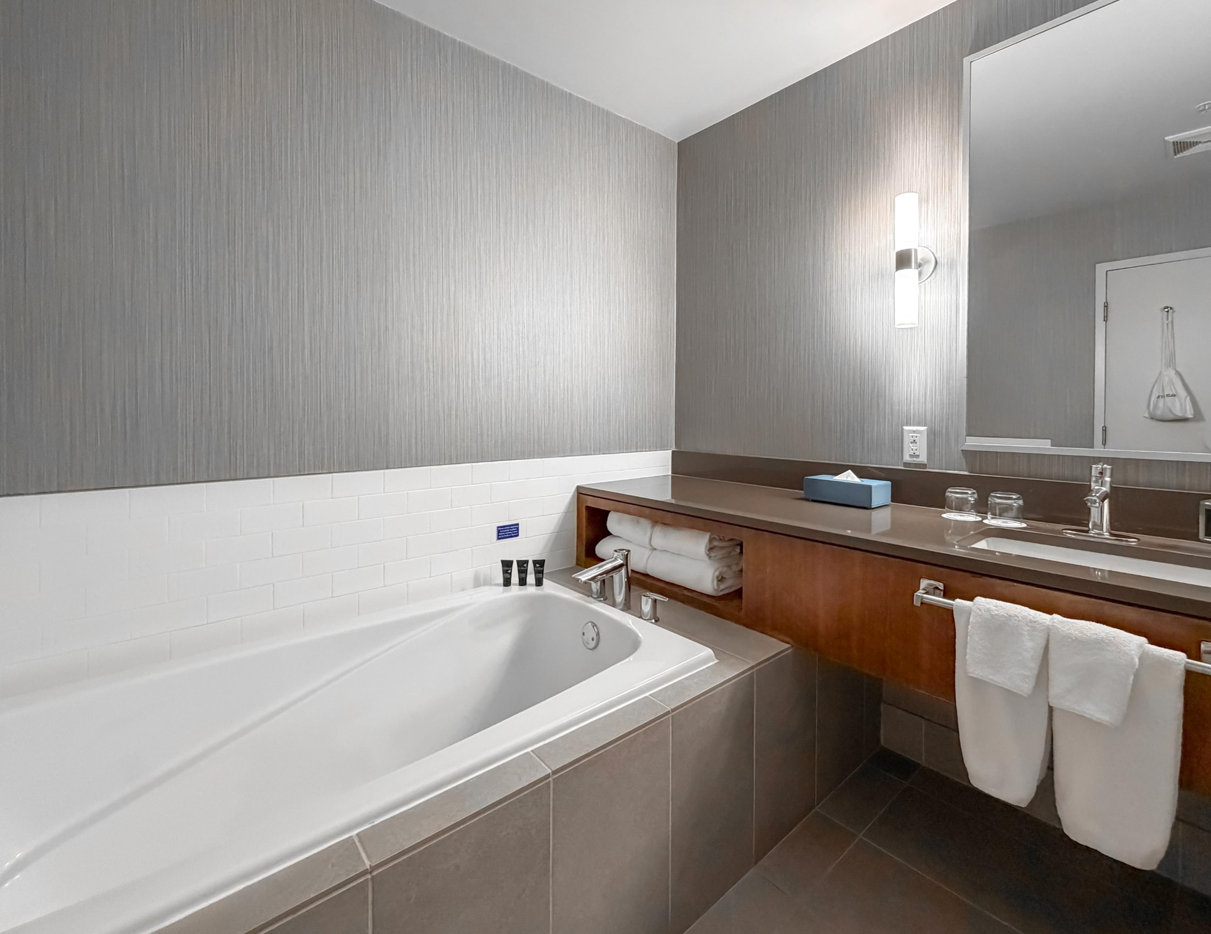 Room Premium