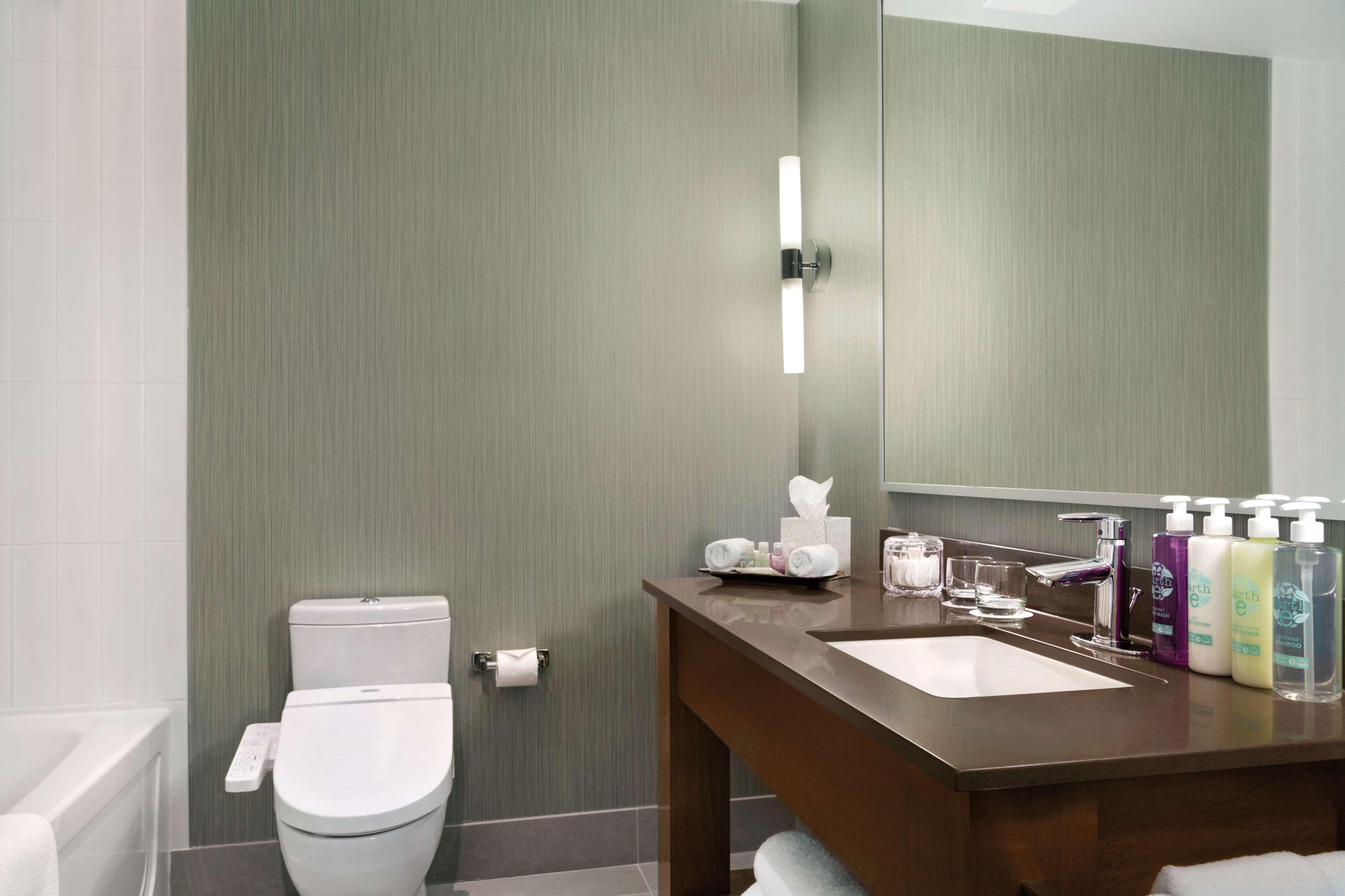 Room Premium