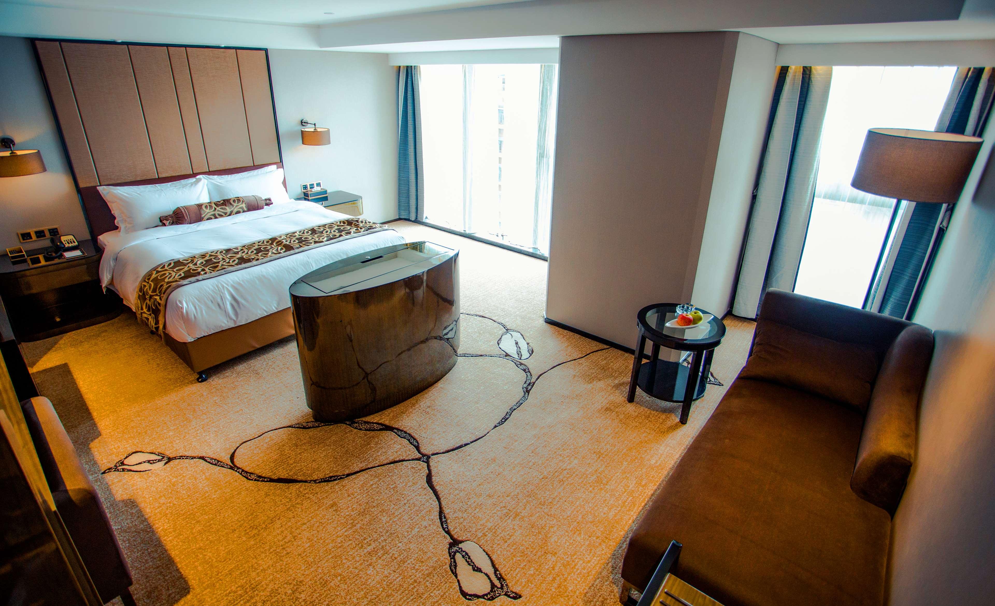 Double King Size Bed