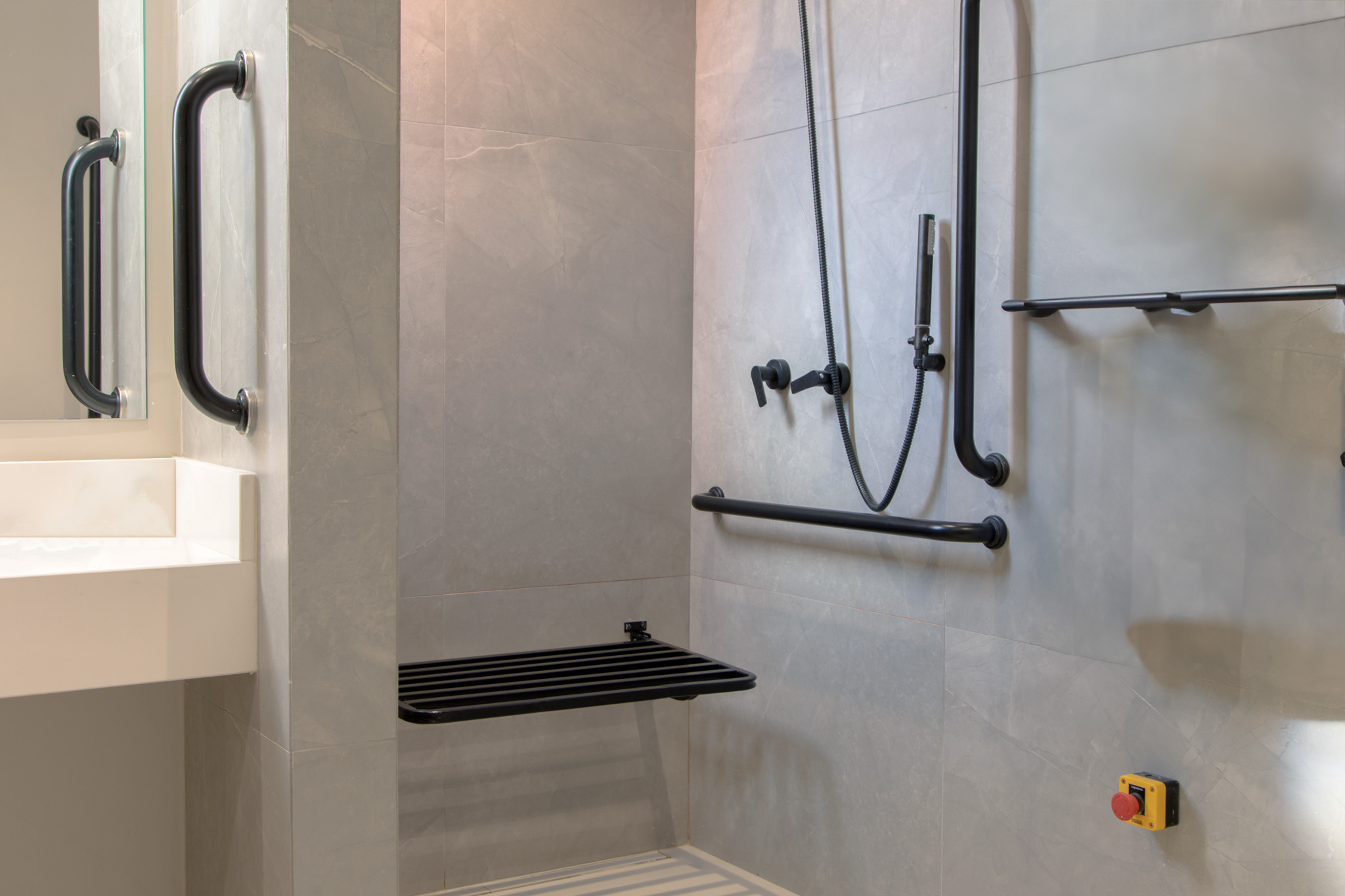 Double or Twin Accessible