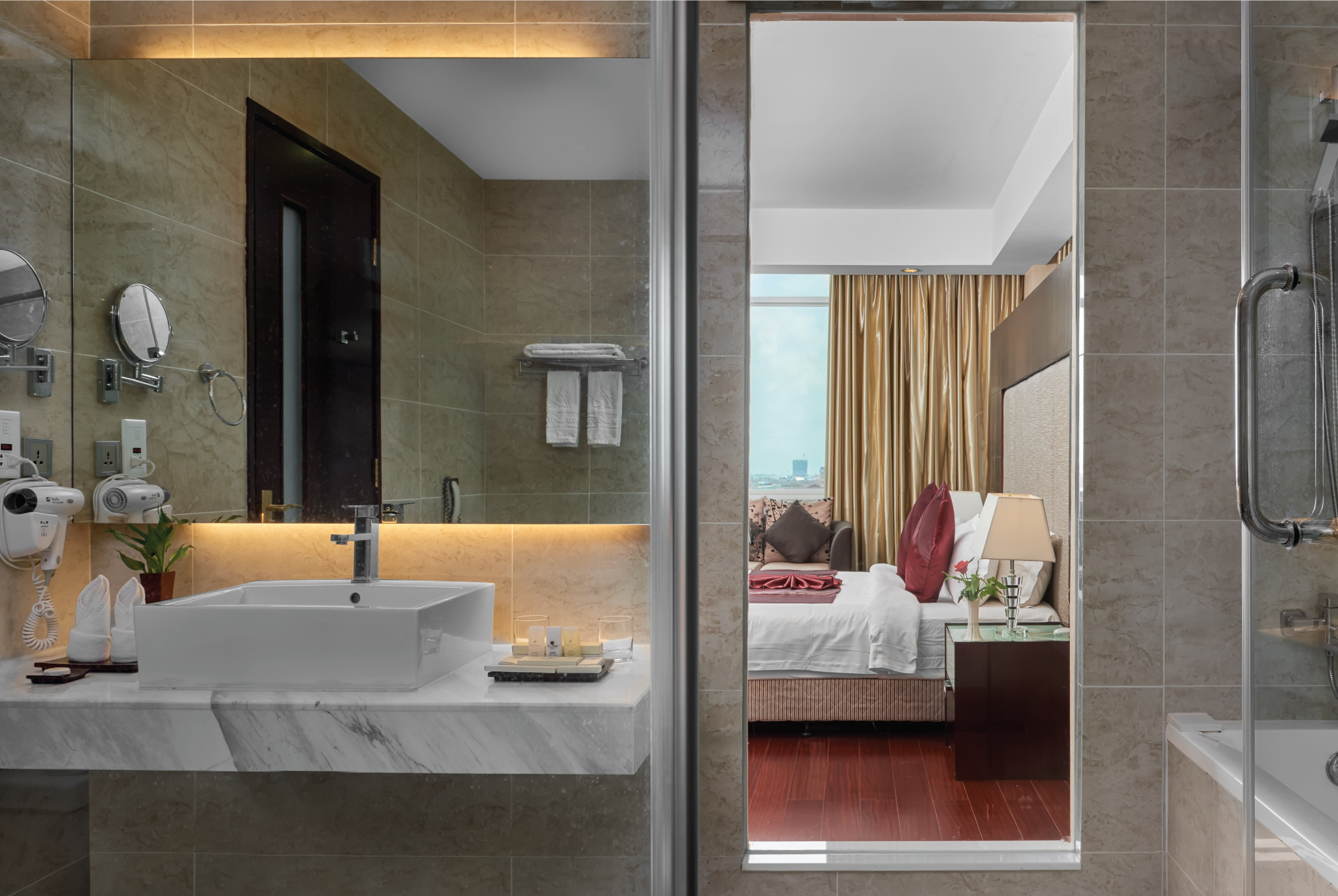 Double Deluxe Premier