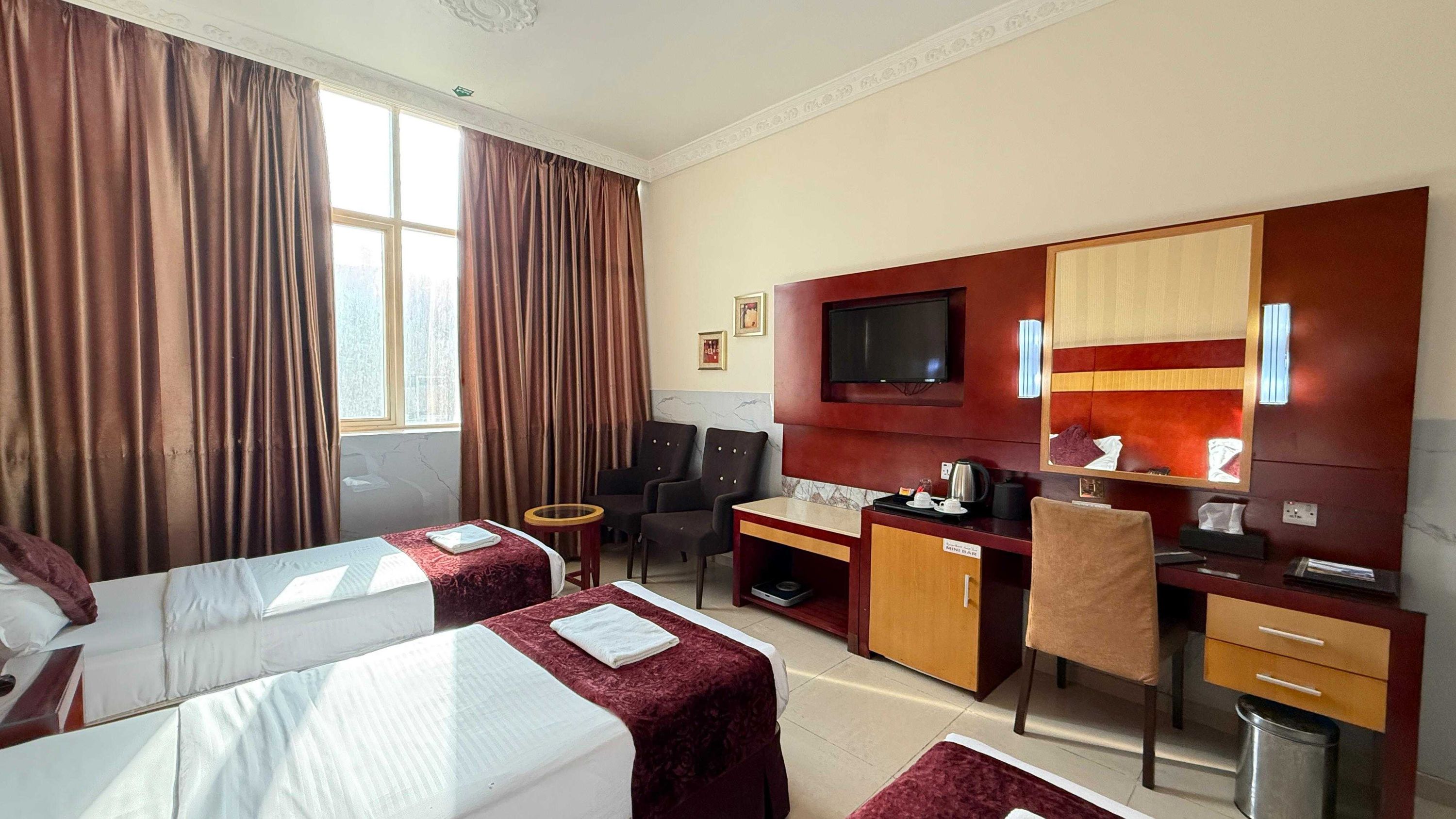 Quadruple Capacity 4