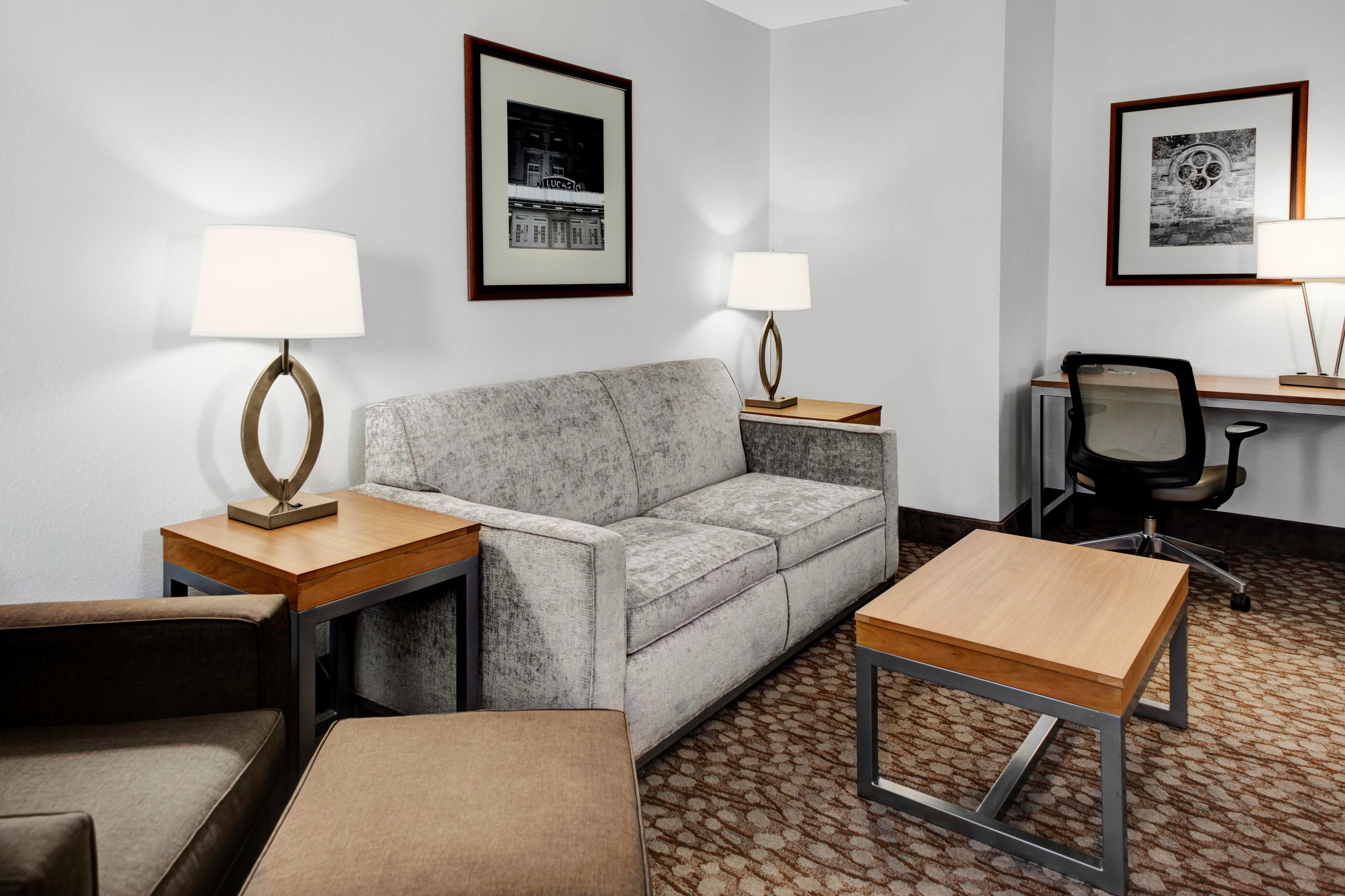 Suite Queen Size Bed