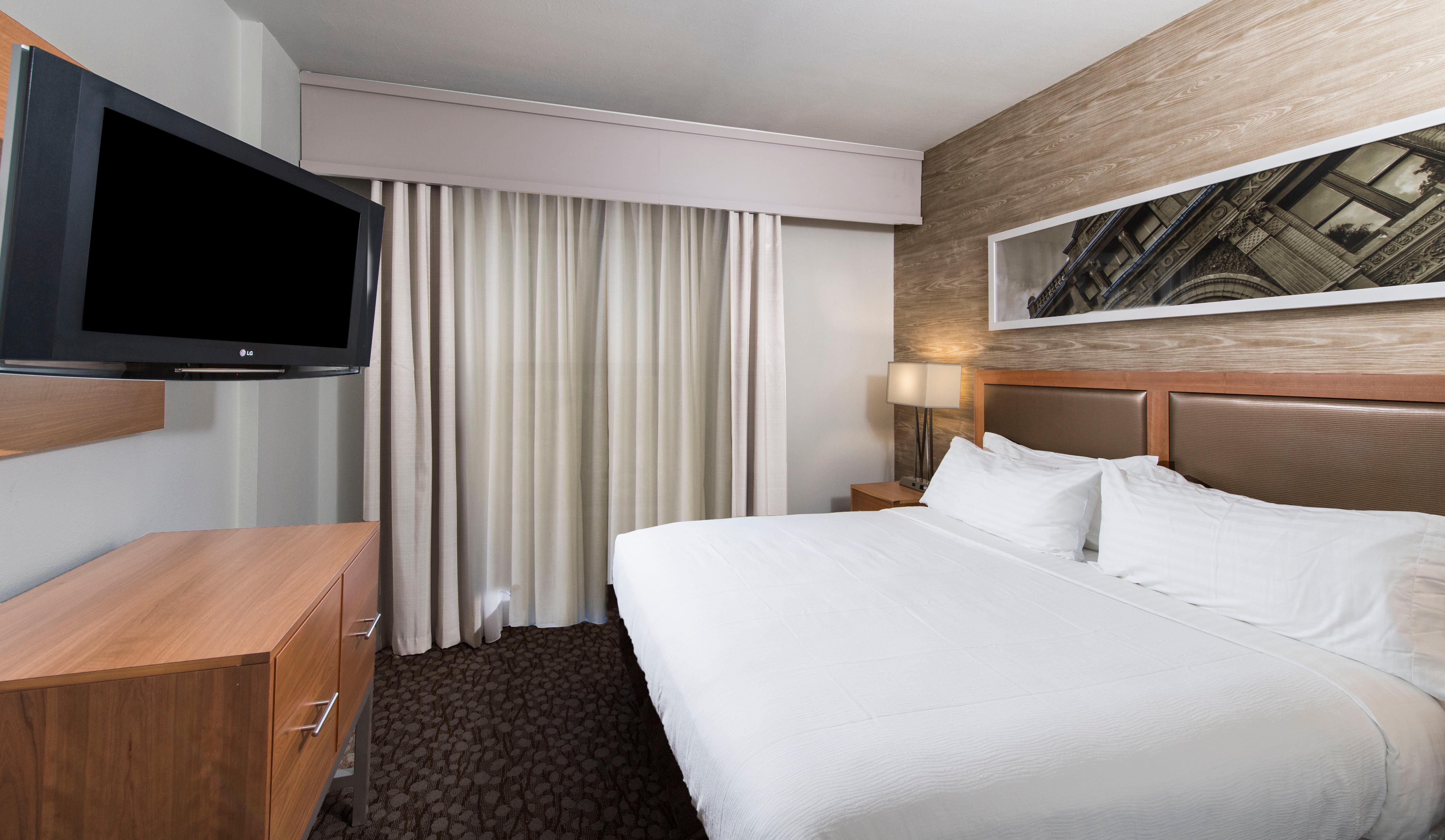 Double Accessible King Size Bed