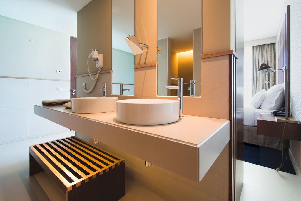 Double or Twin Premium Ocean View