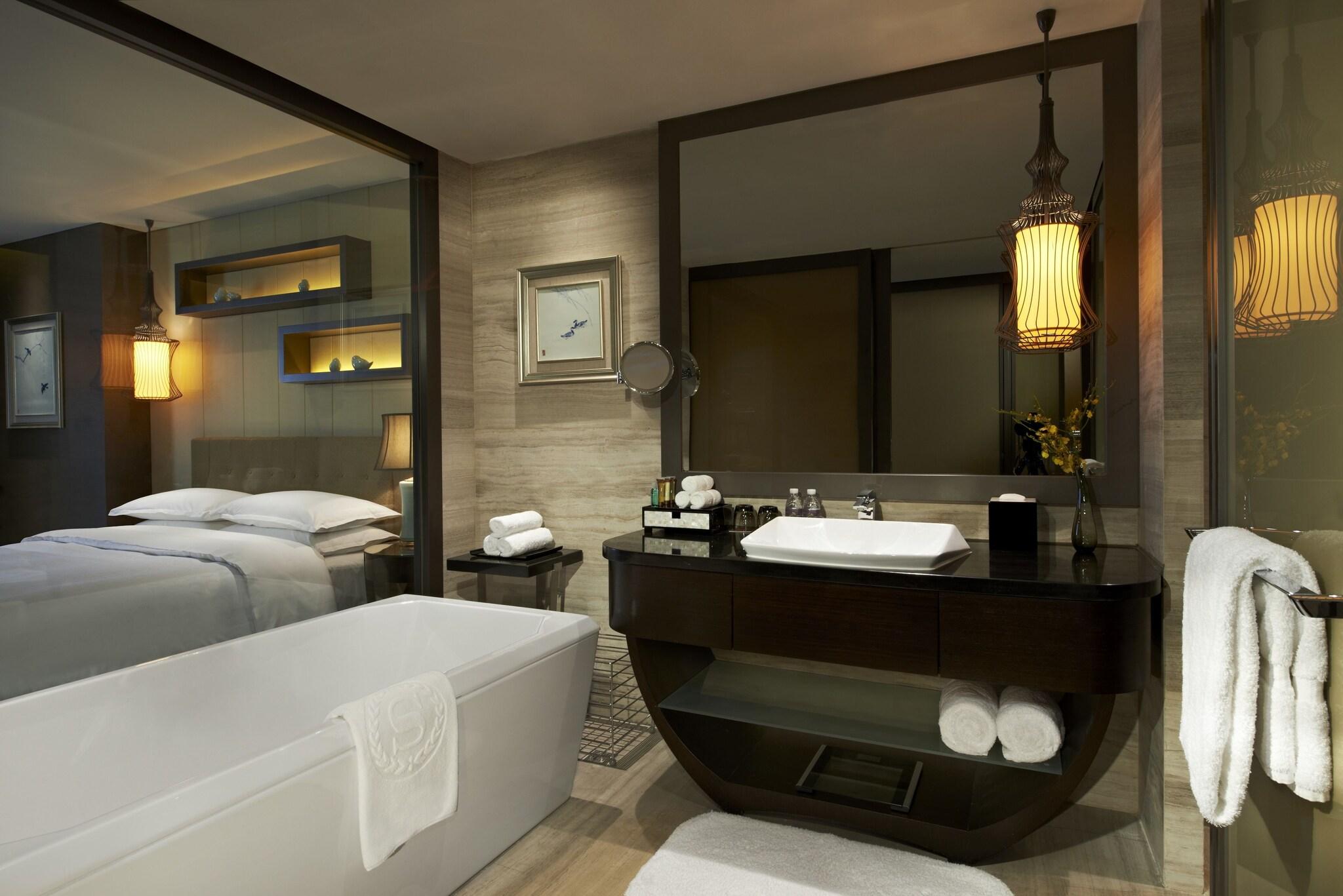 Suite Premier King Bed