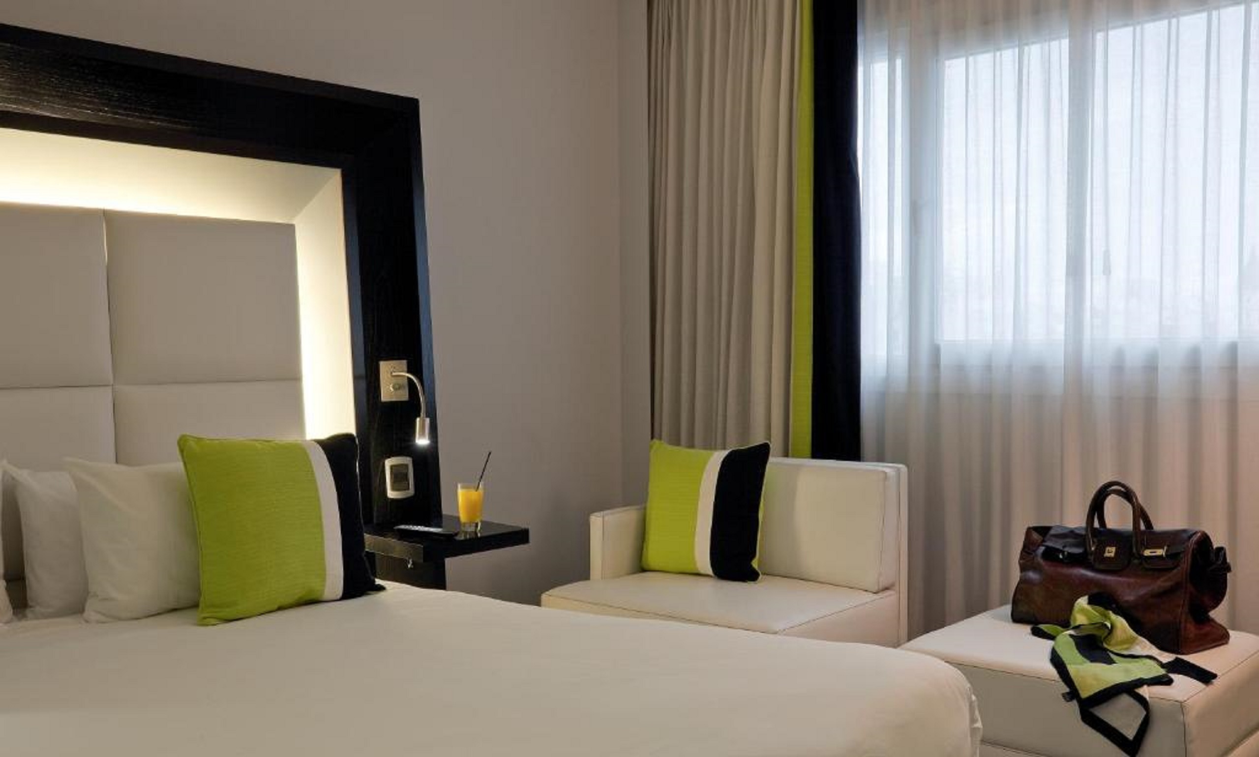 Double Superior Queen Bed