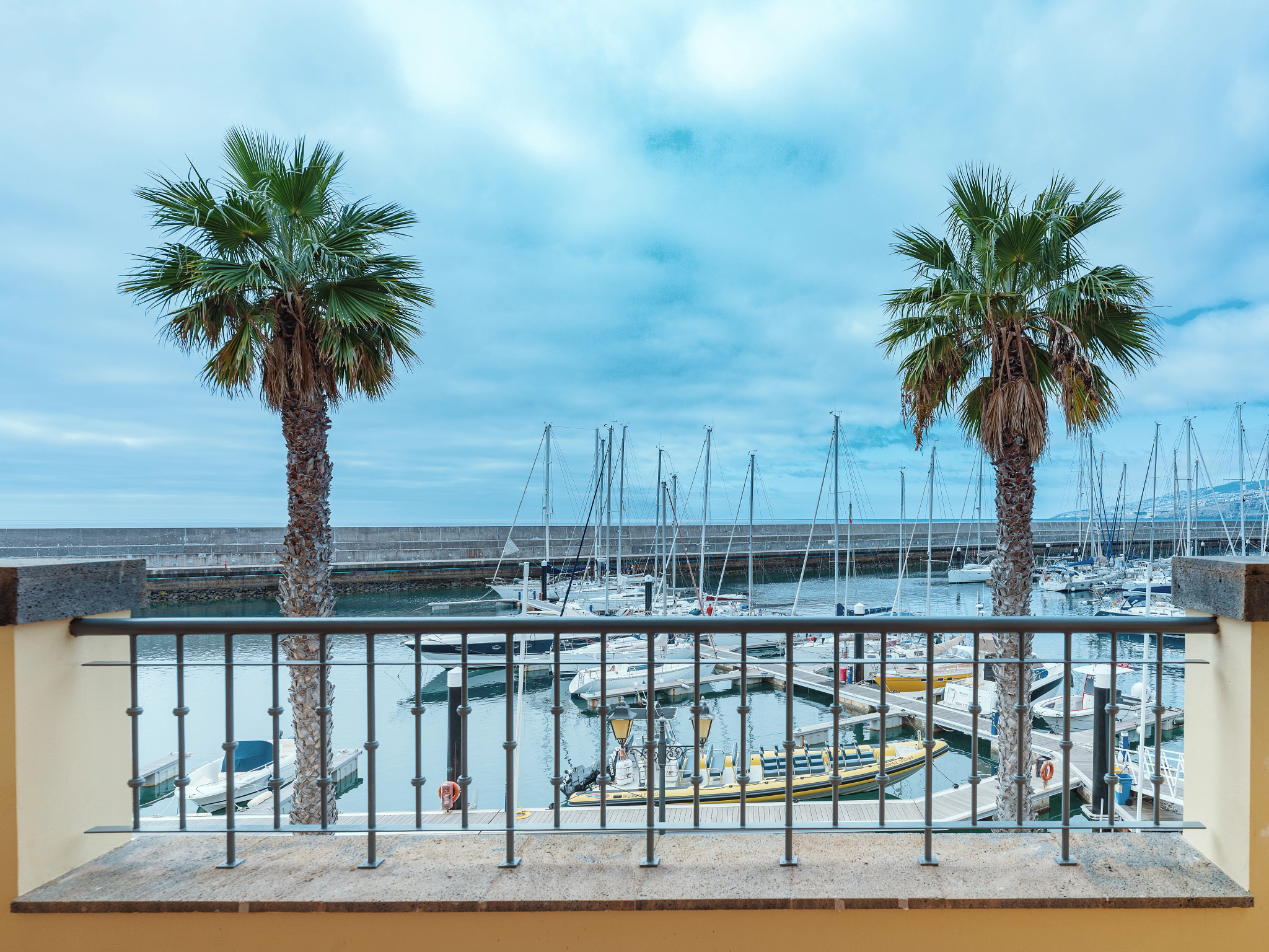 Apartment with Balcony
