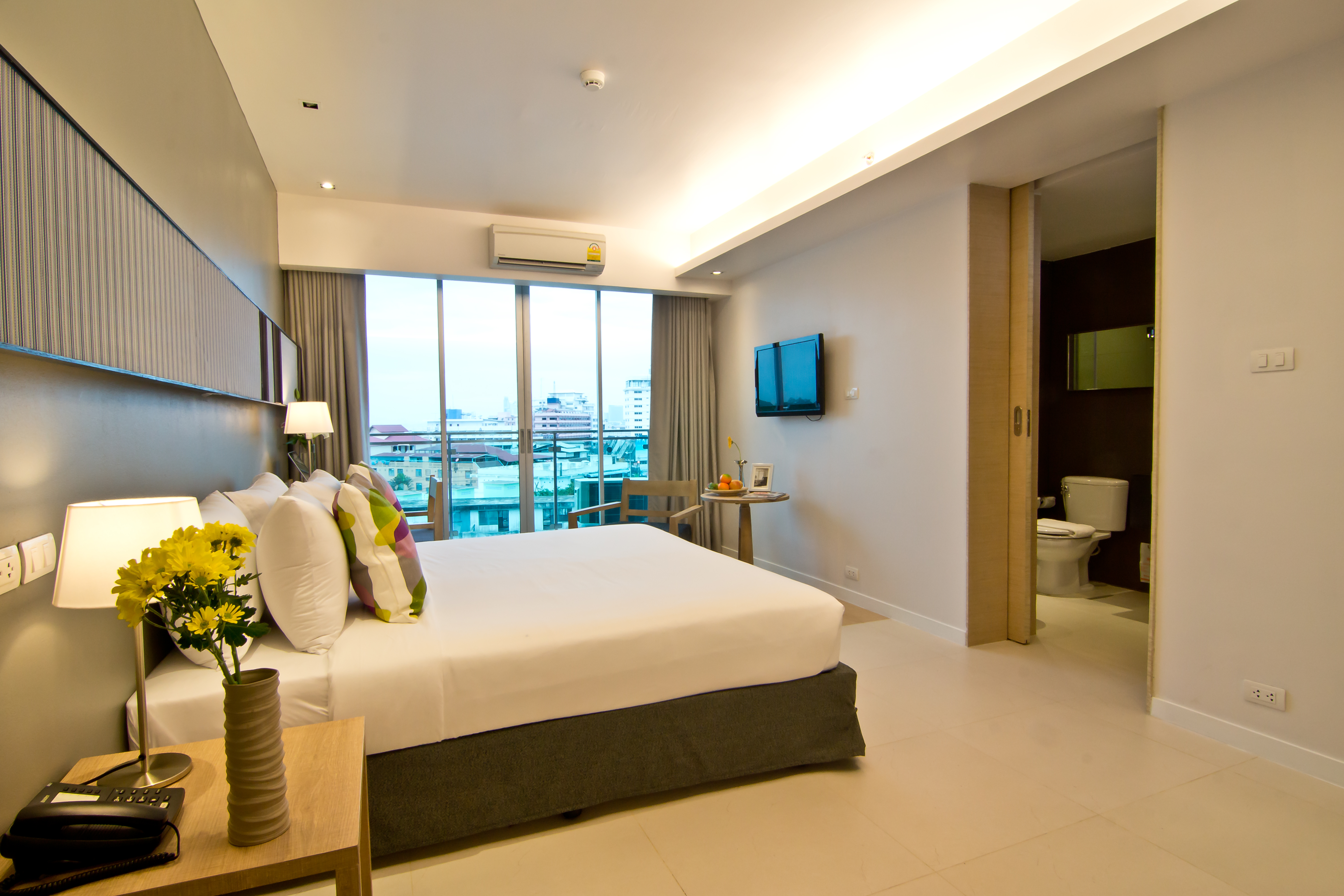 Double or Twin Deluxe