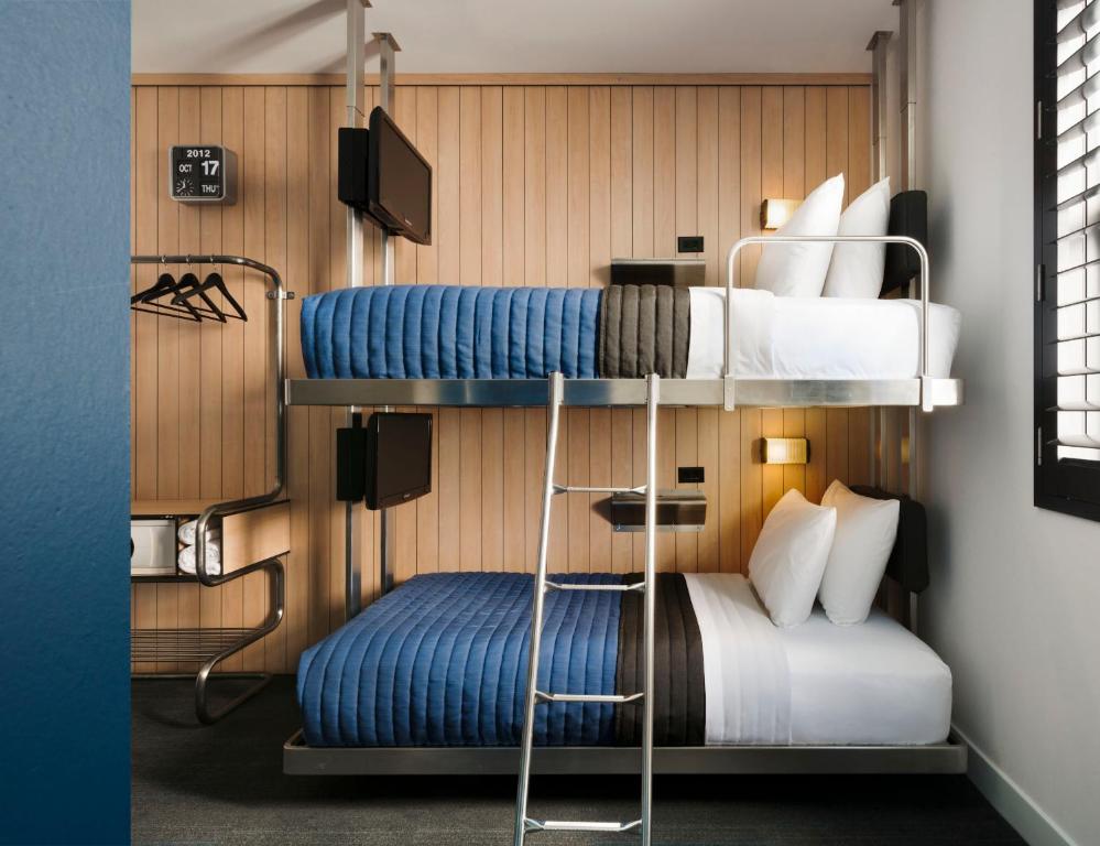 Room Bunk Bed