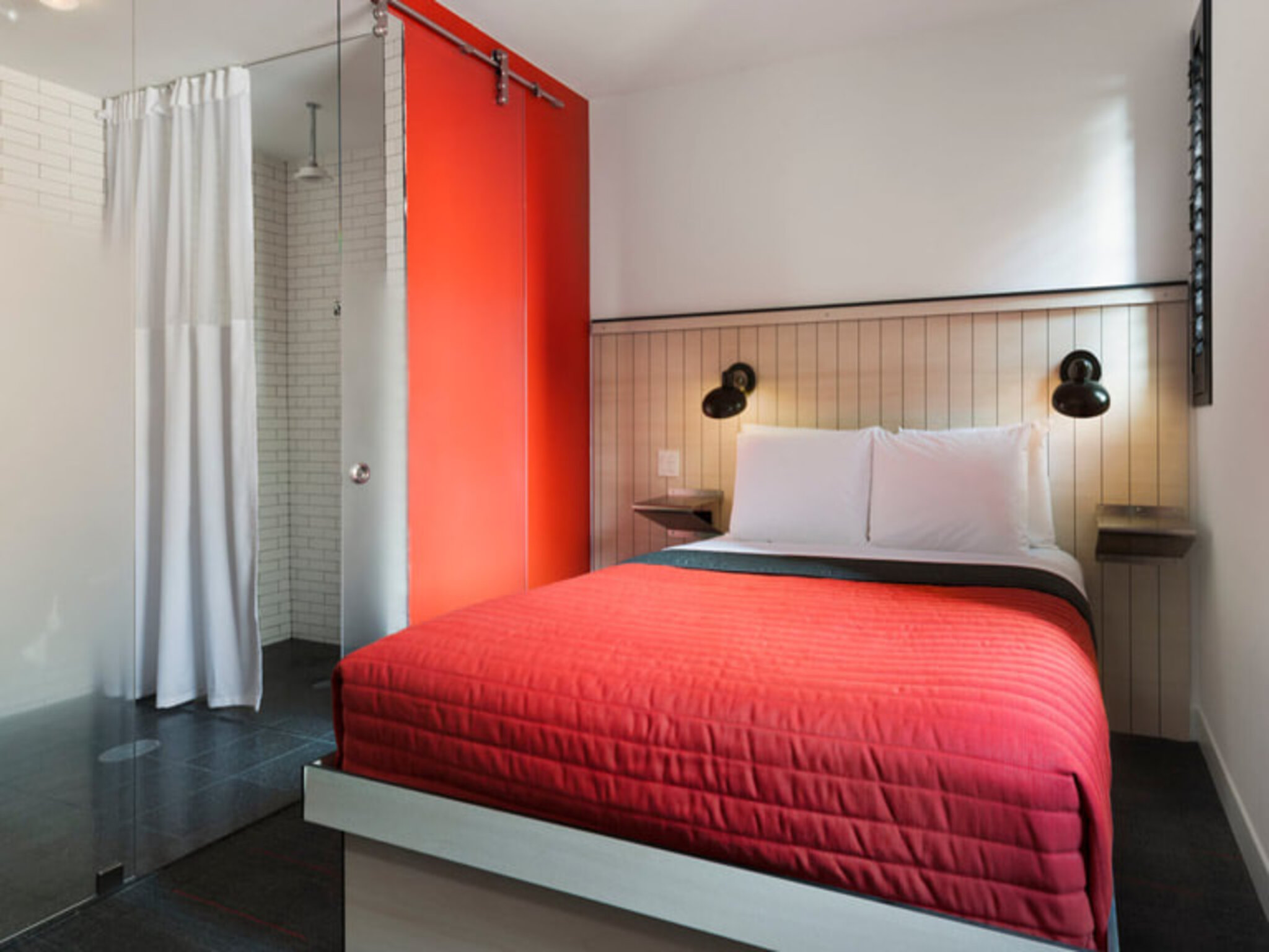 Double Accessible-queen Size Bed