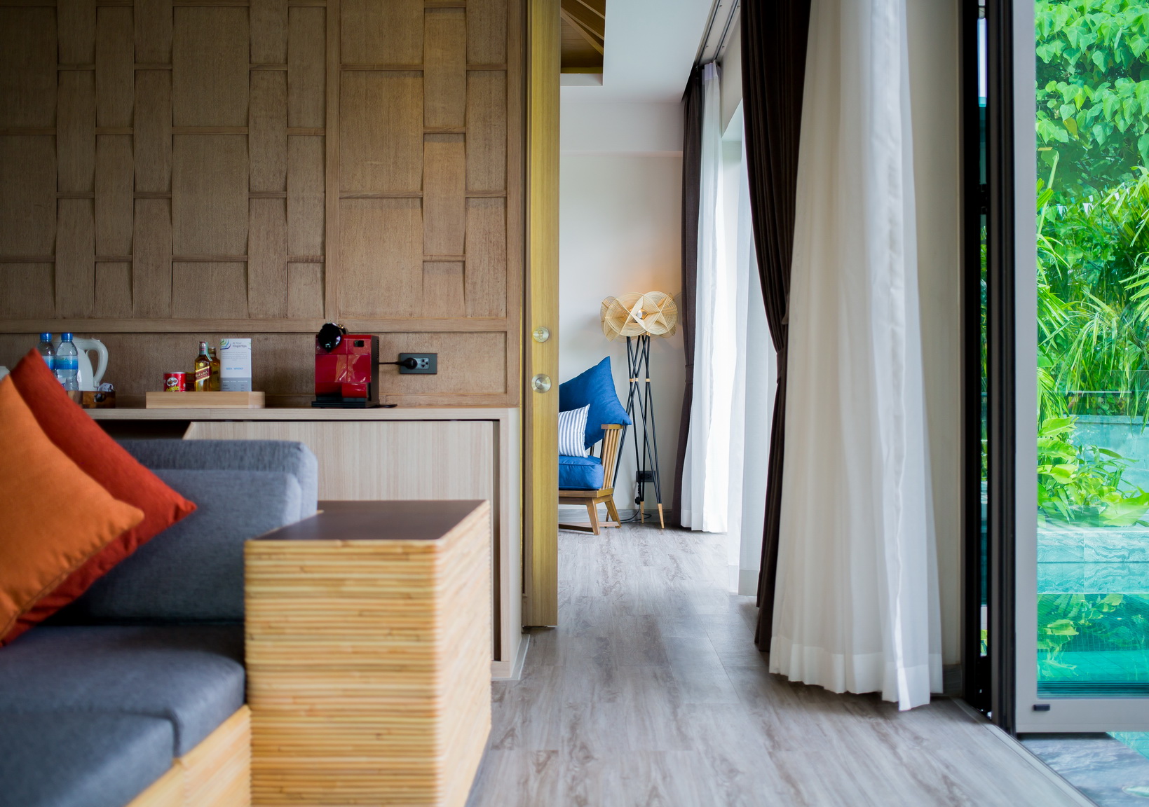 Double with Private Pool