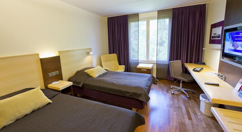 Double or Twin Standard