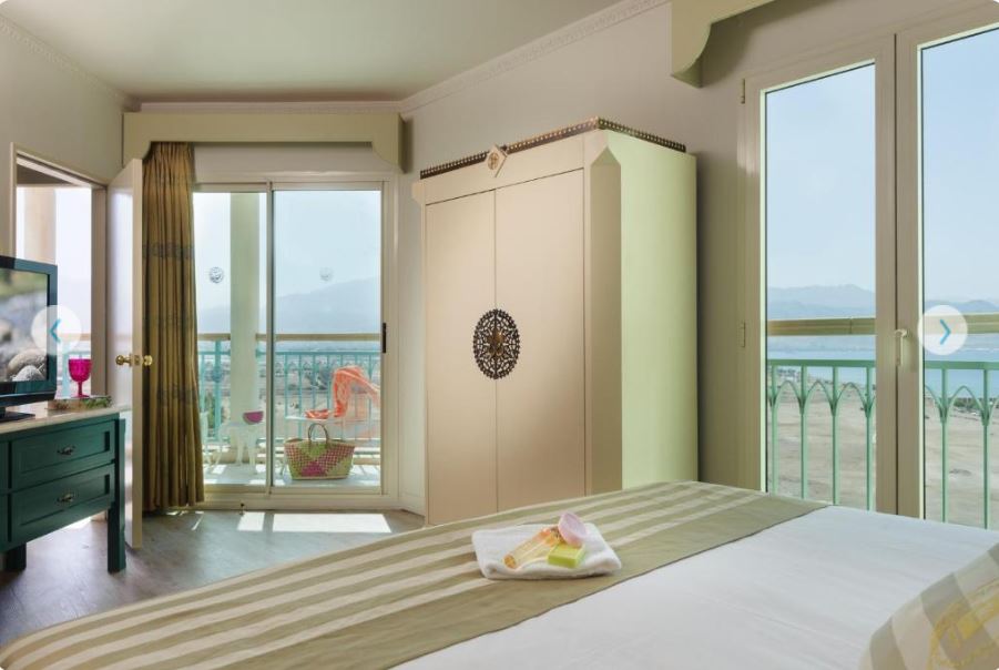 Quadruple Deluxe One Bed