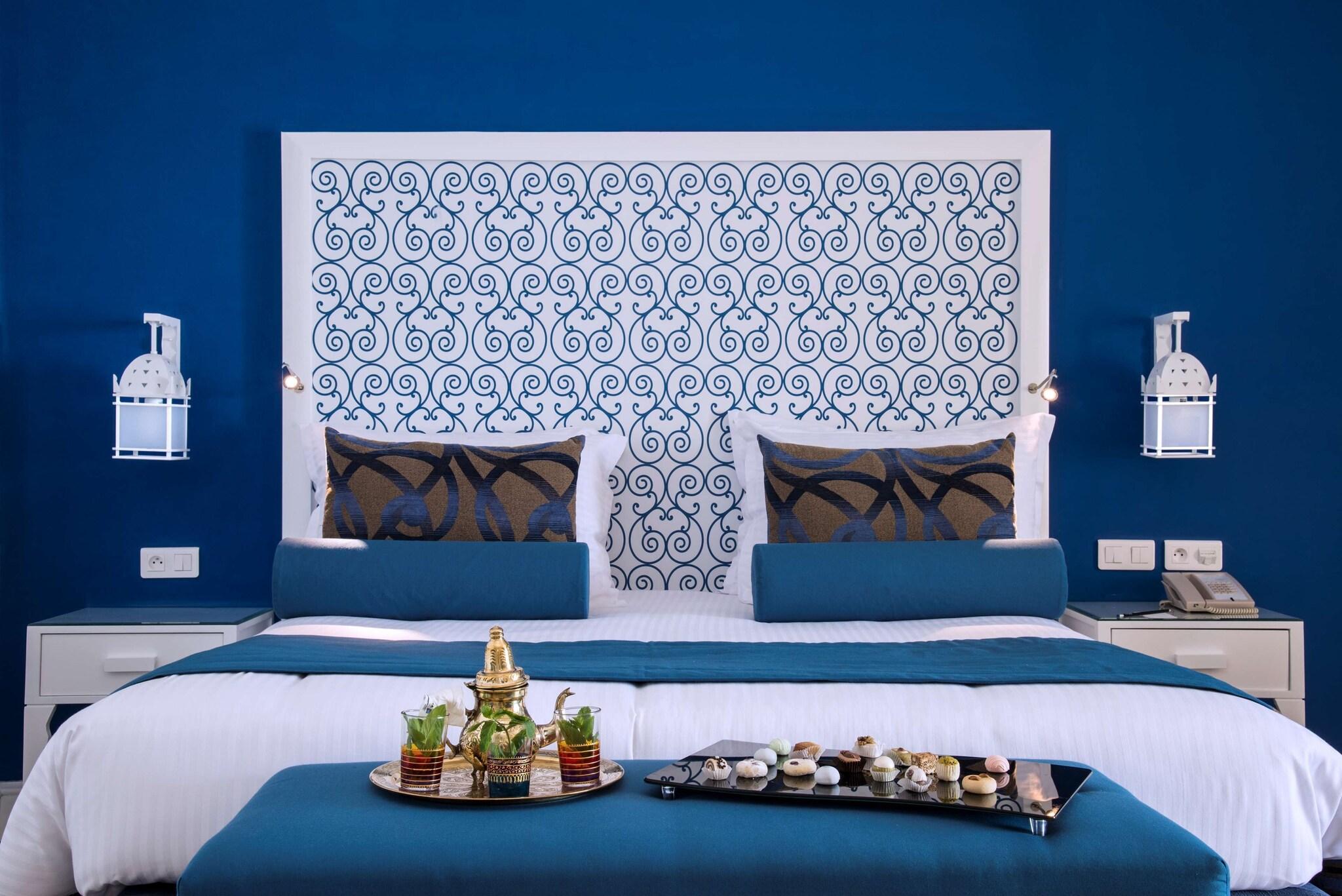 Double King Size Bed