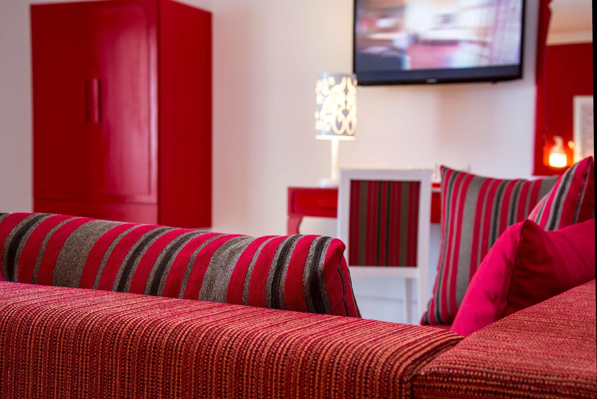 Junior Suite King Size Bed