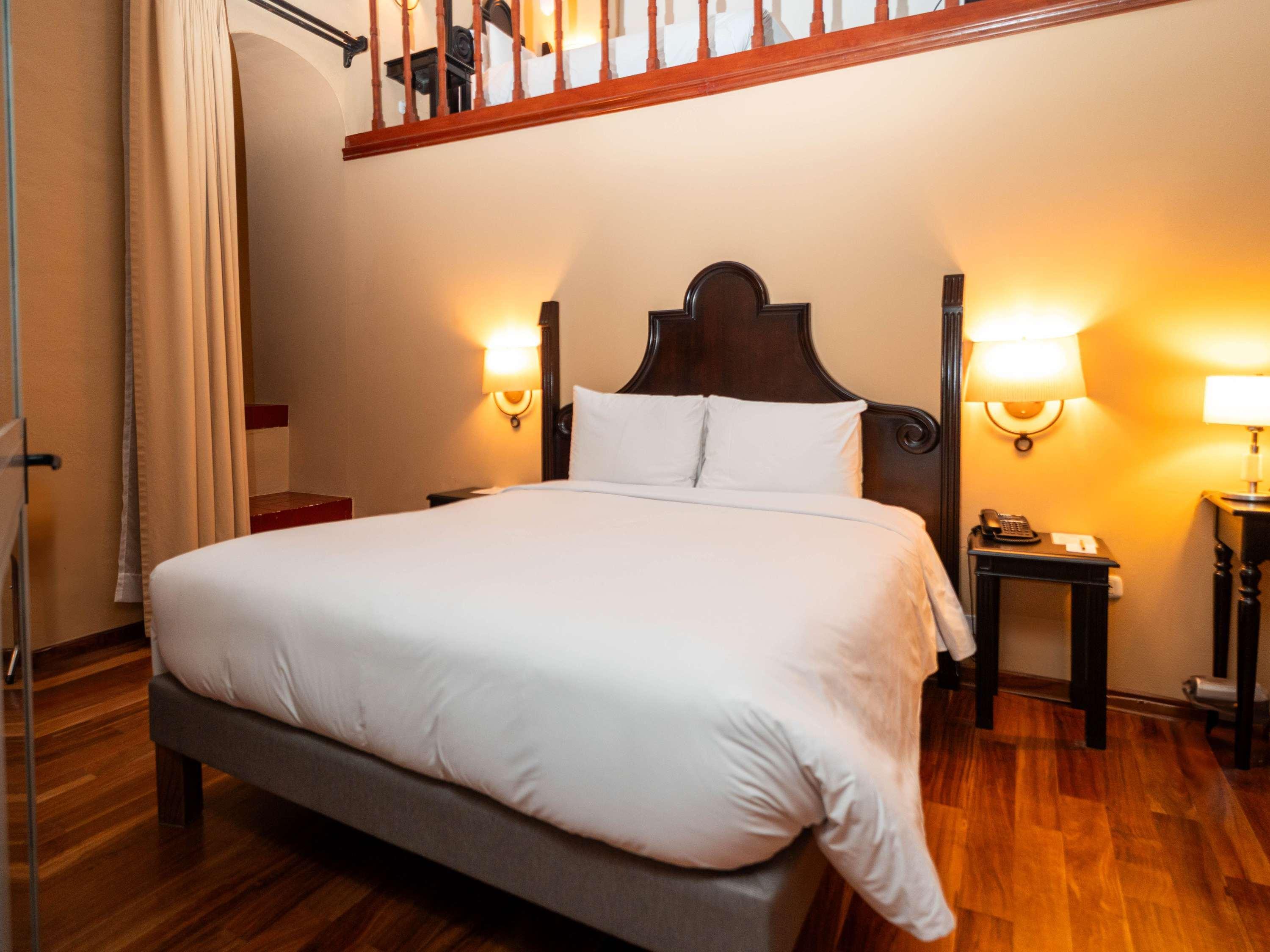 Double Superior Queen Bed