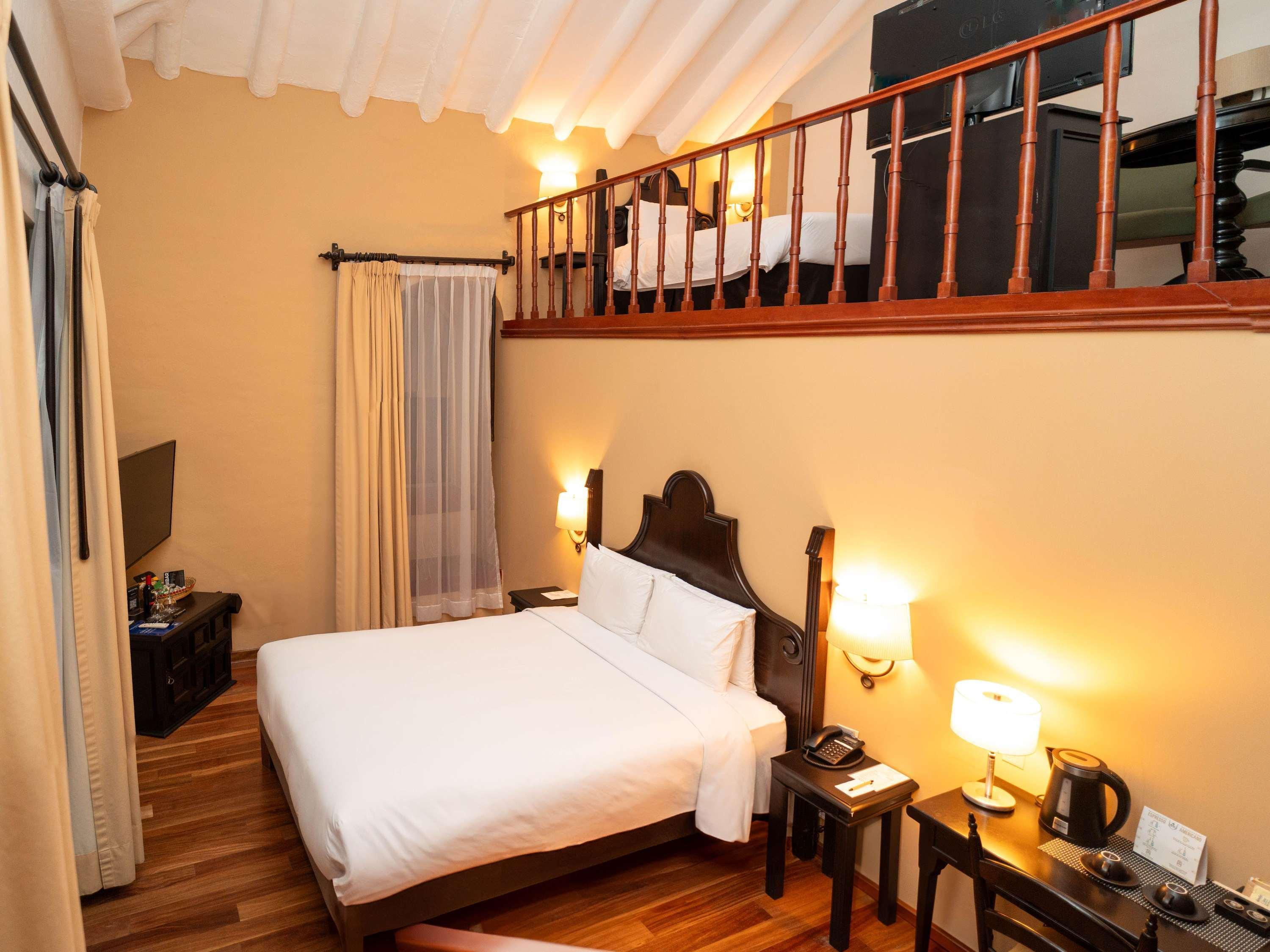 Double Superior Queen Bed