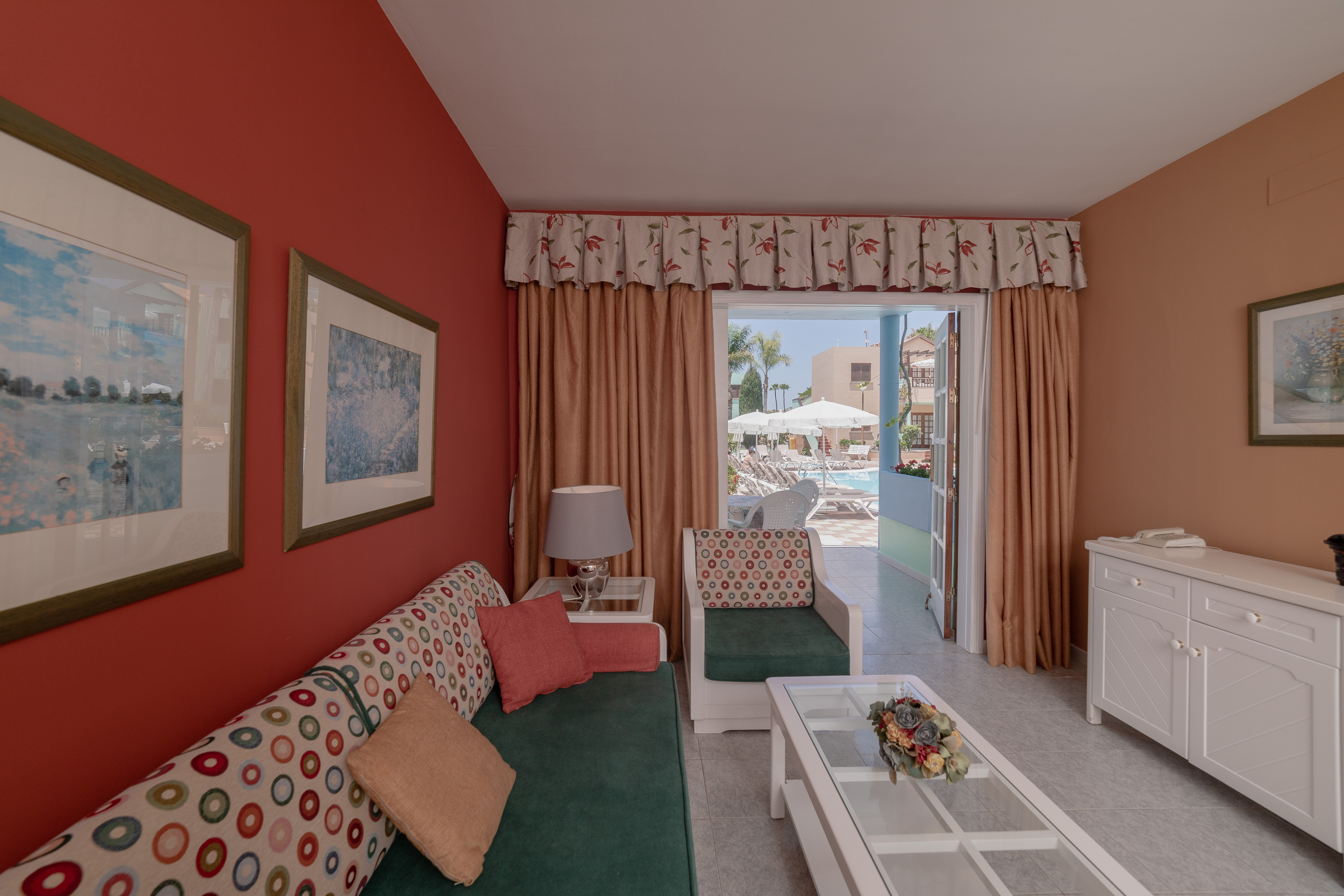 Apartment Capacity 3