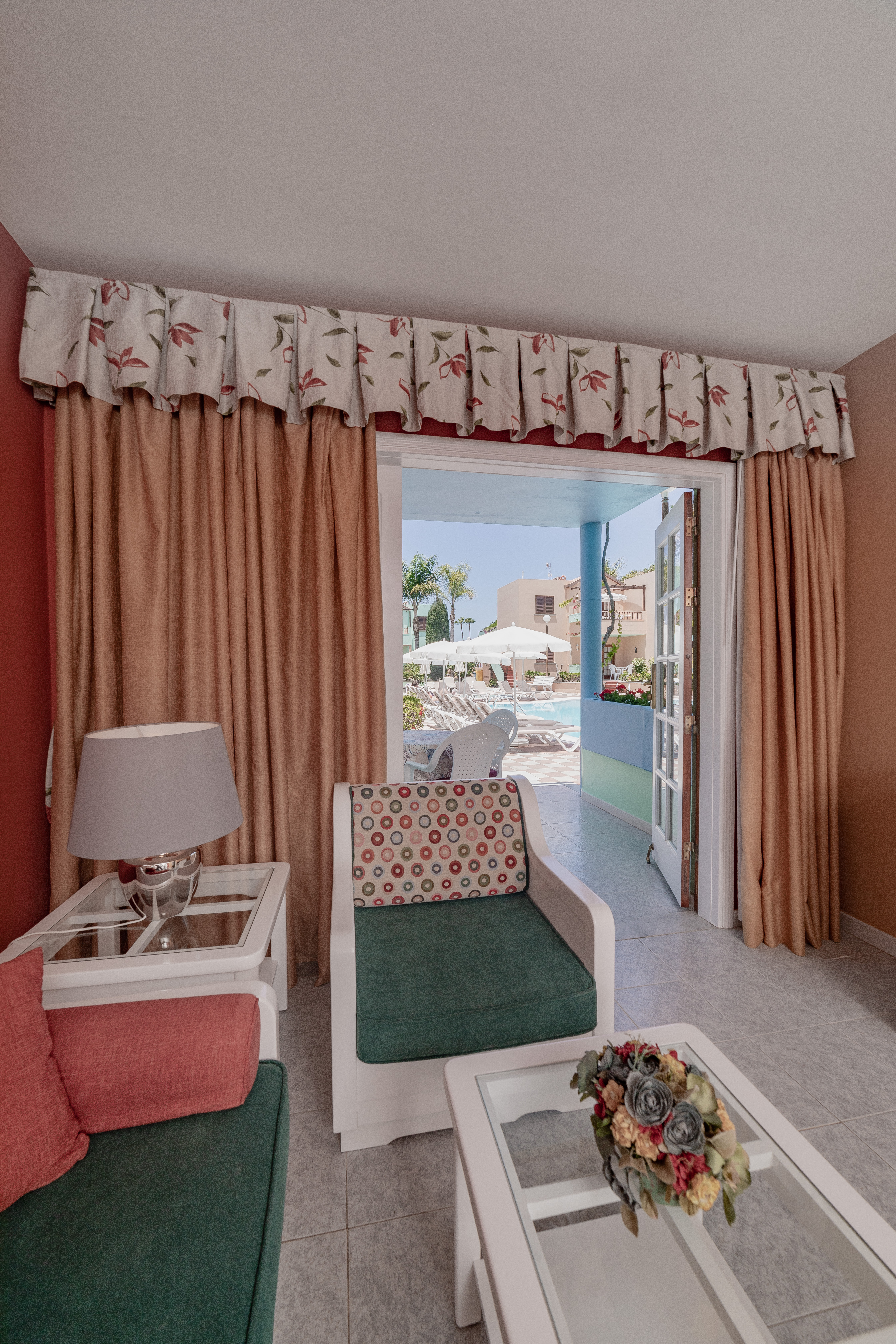 Apartment Capacity 3