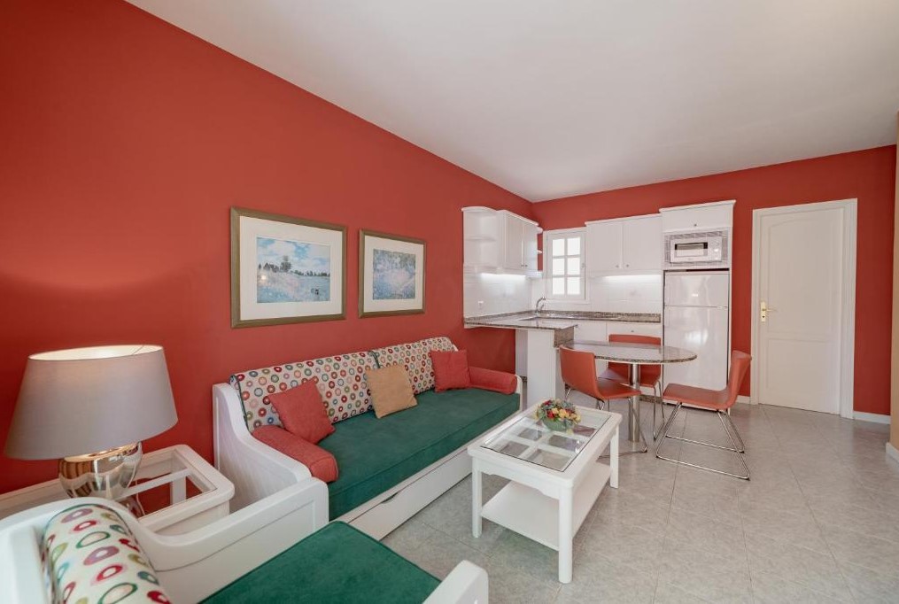 Apartment Capacity 2