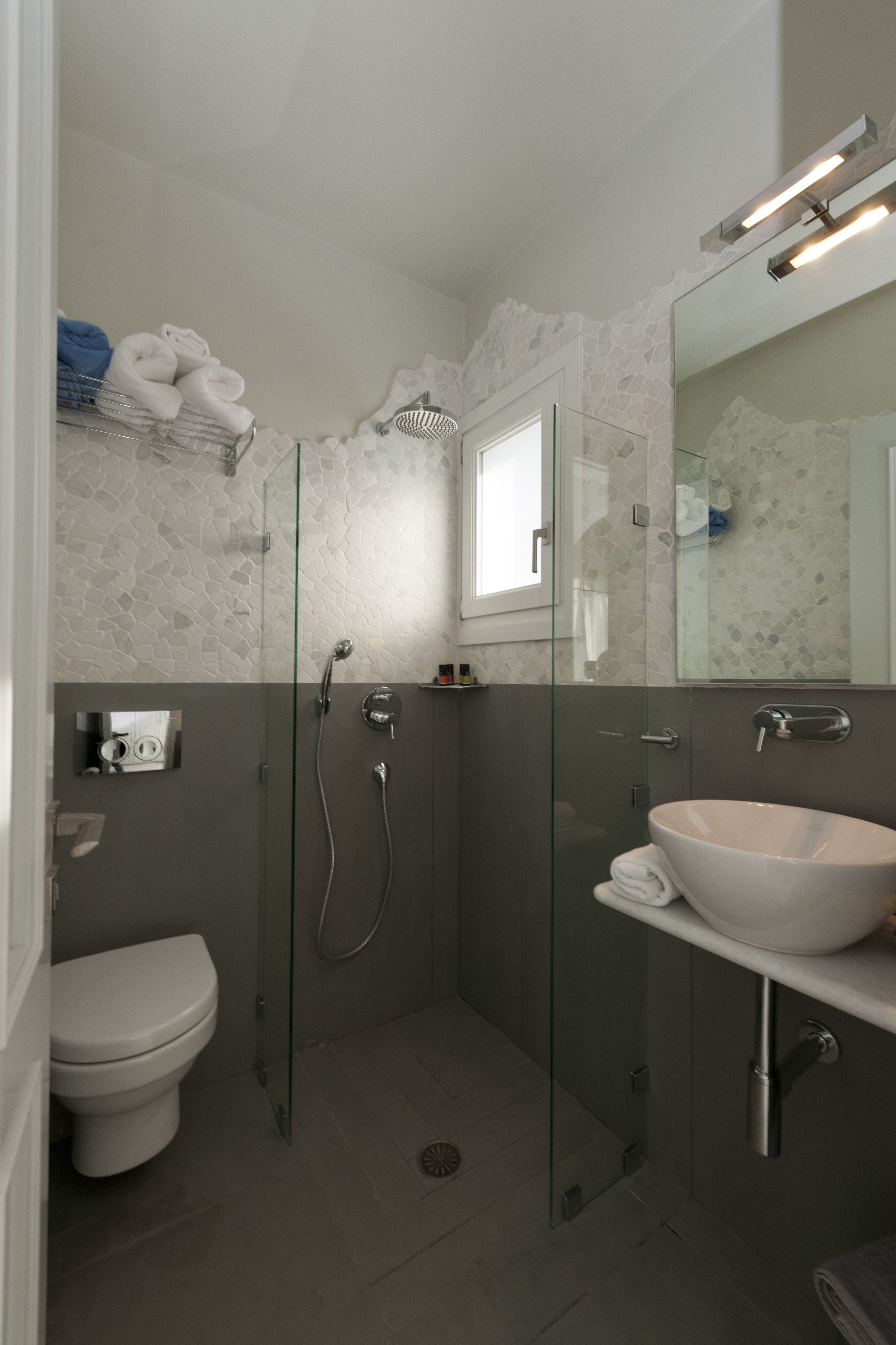 Suite Deluxe Sea View with Balcony