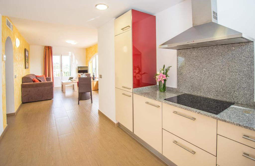 Apartment Capacity 5 Two Bedrooms