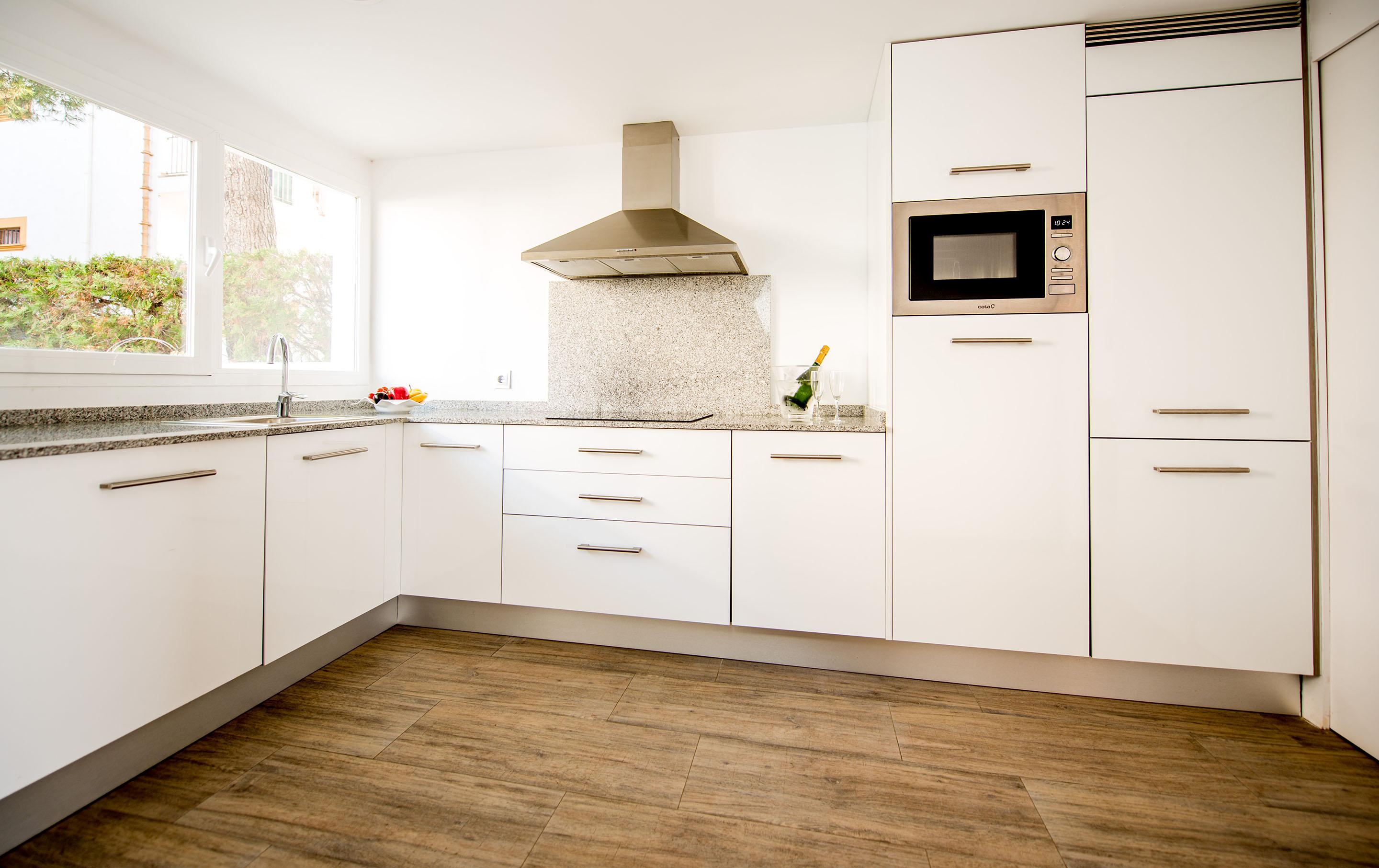 Apartment Capacity 6