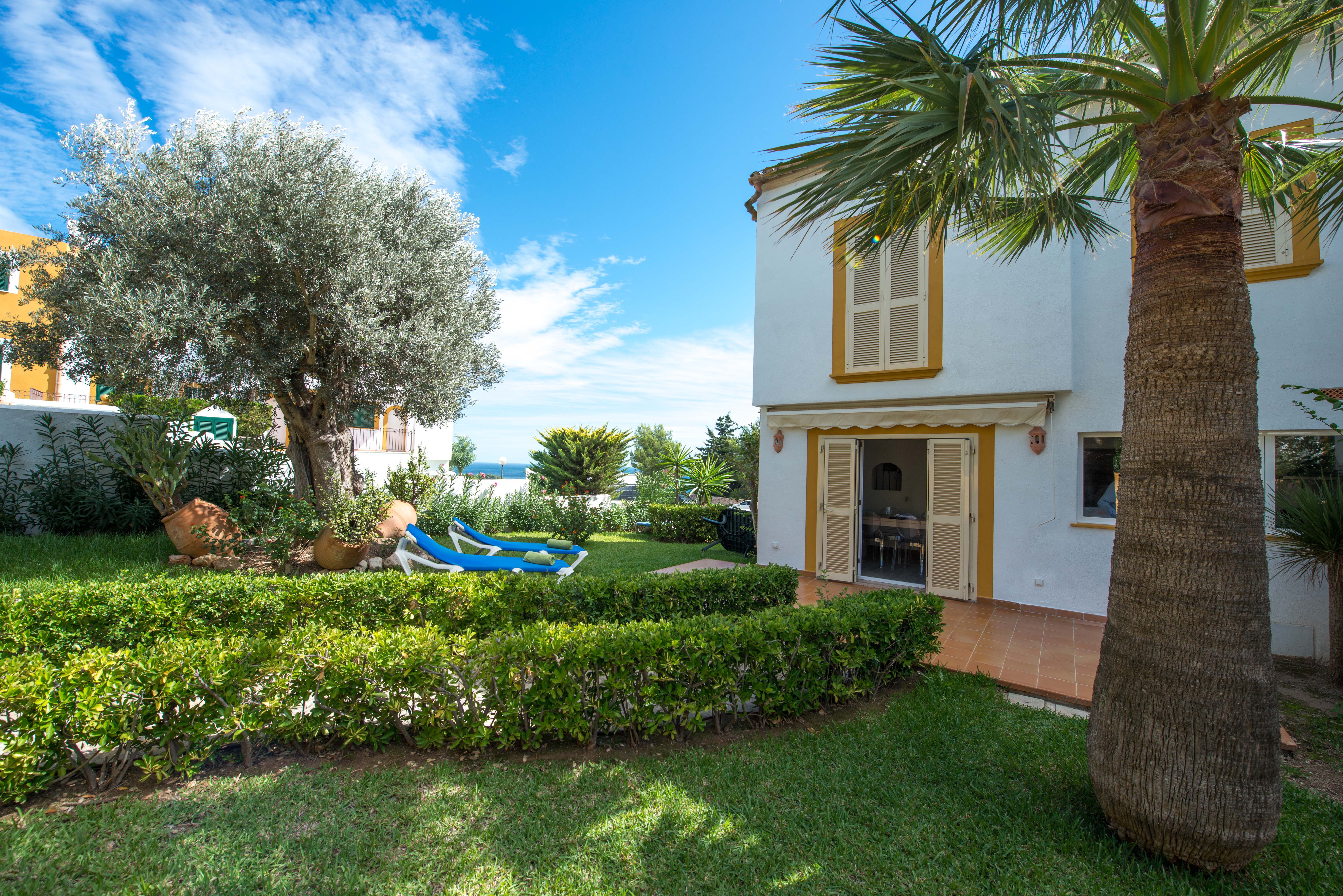 Villa Capacity 5 Three Bedroom