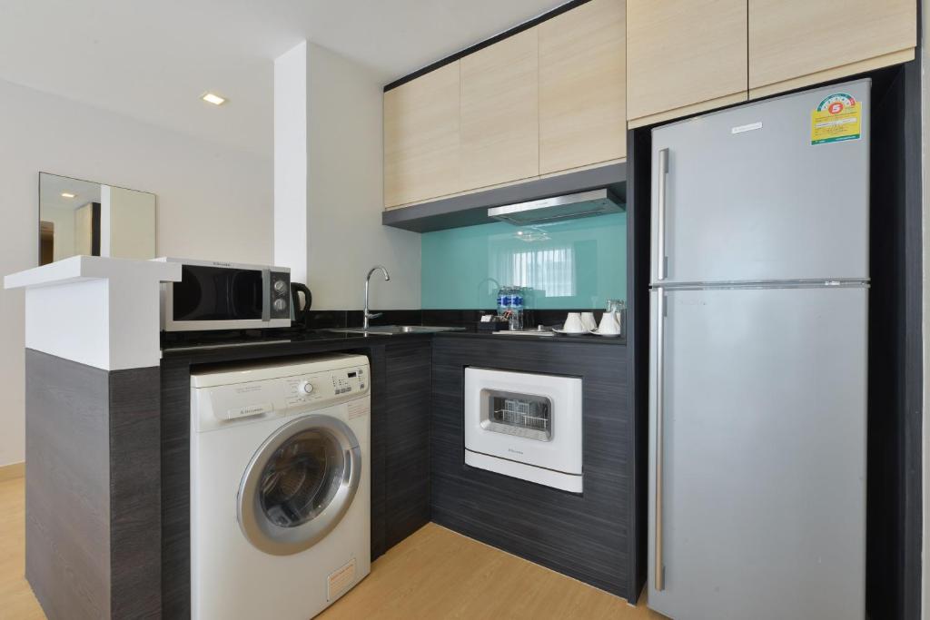 Family Room Executive