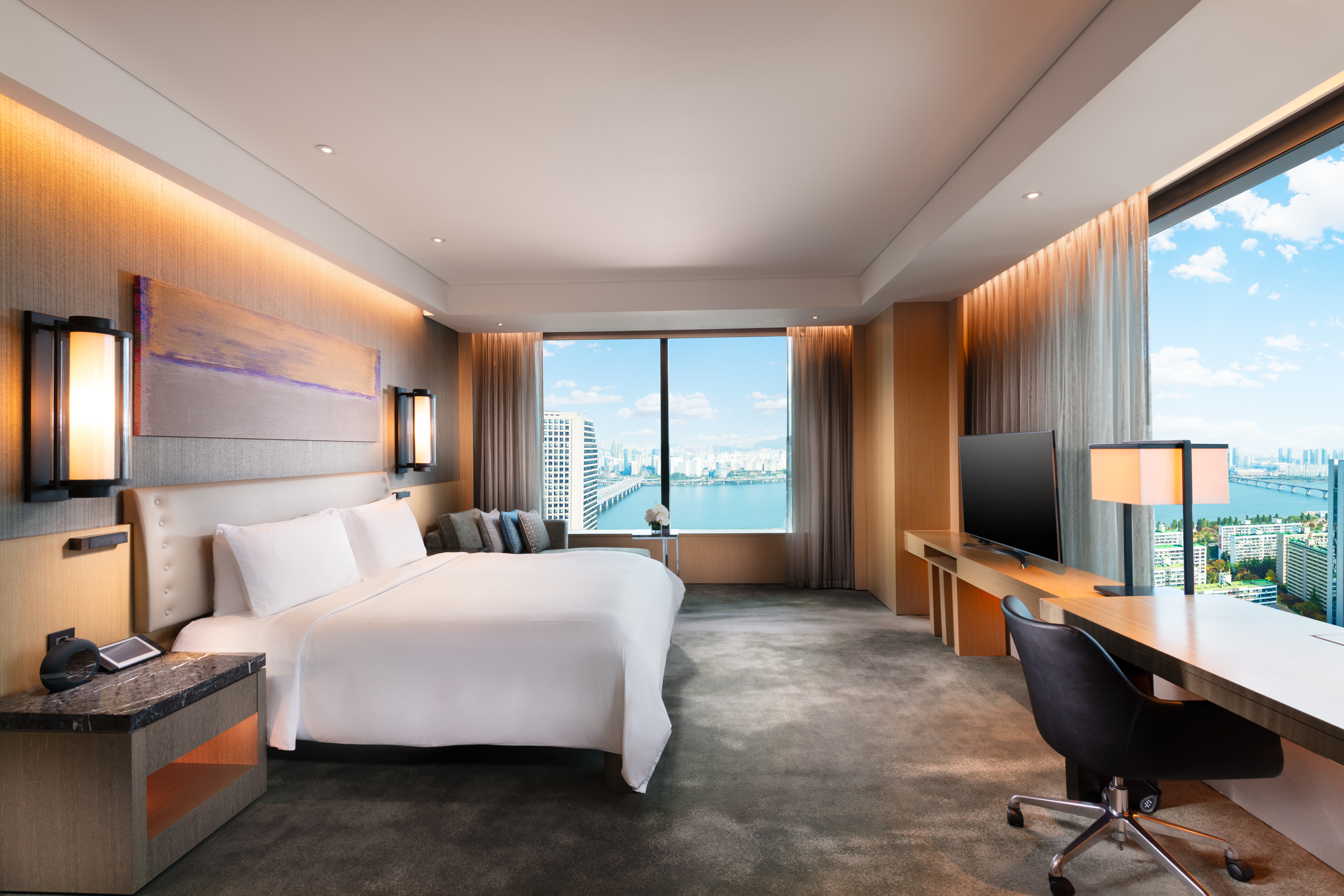 Suite Deluxe River View