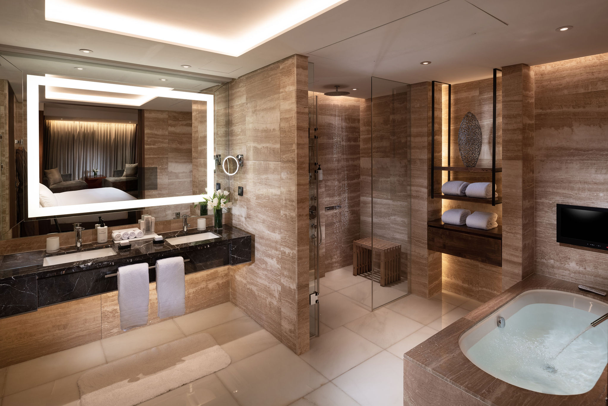 Suite Executive King Bed