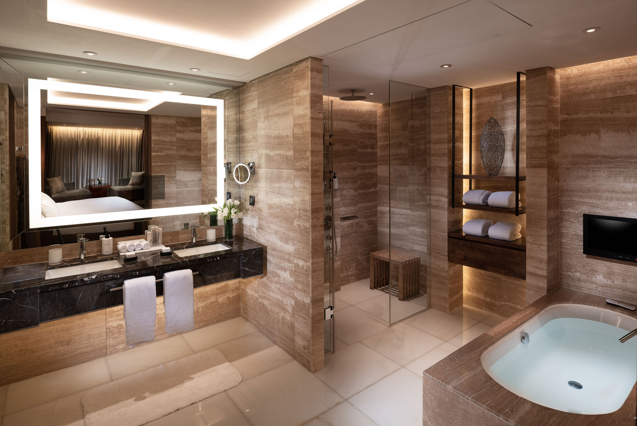 Suite Executive King Bed