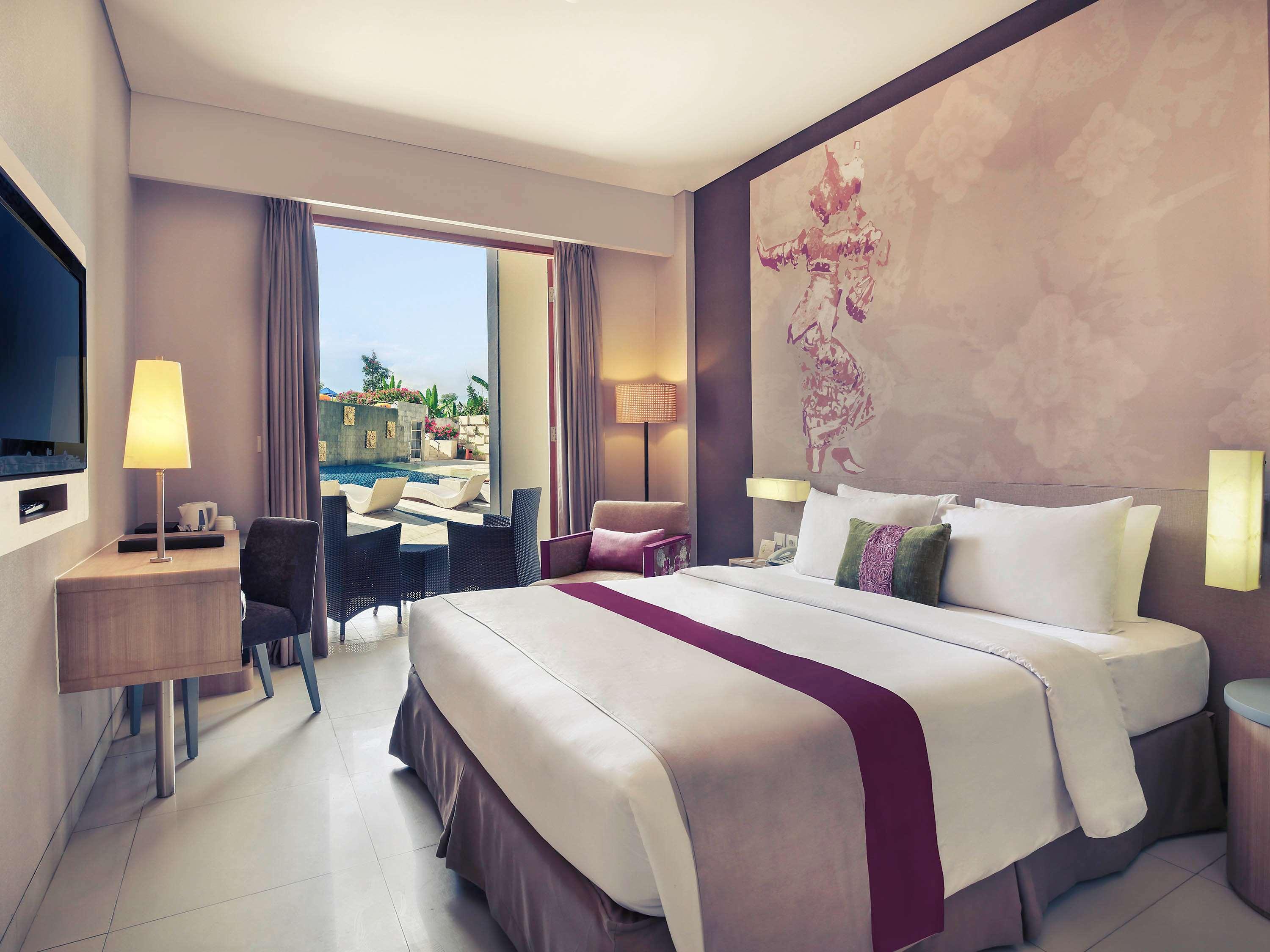 Twin Superior Garden View