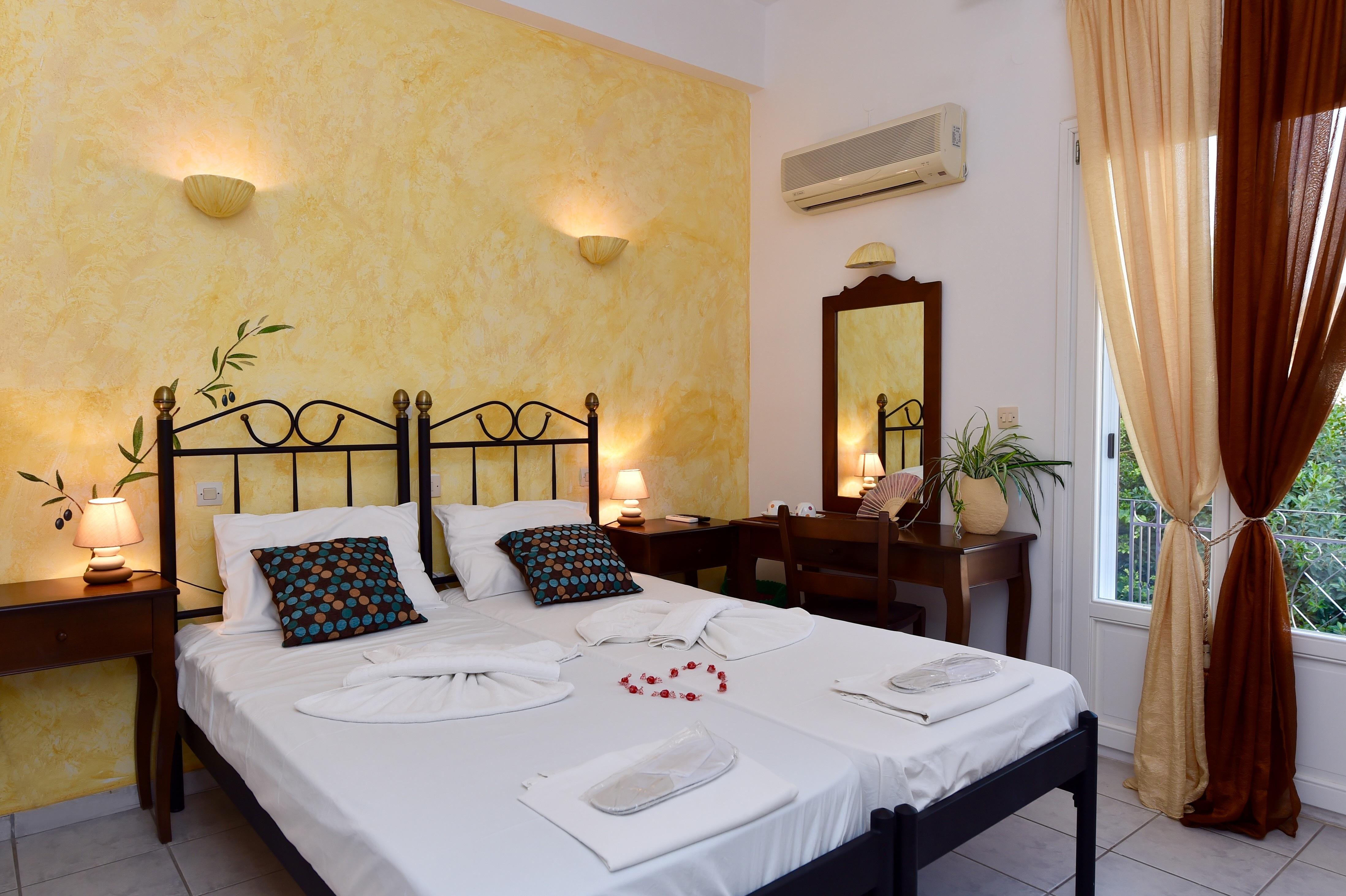 Double or Twin Standard